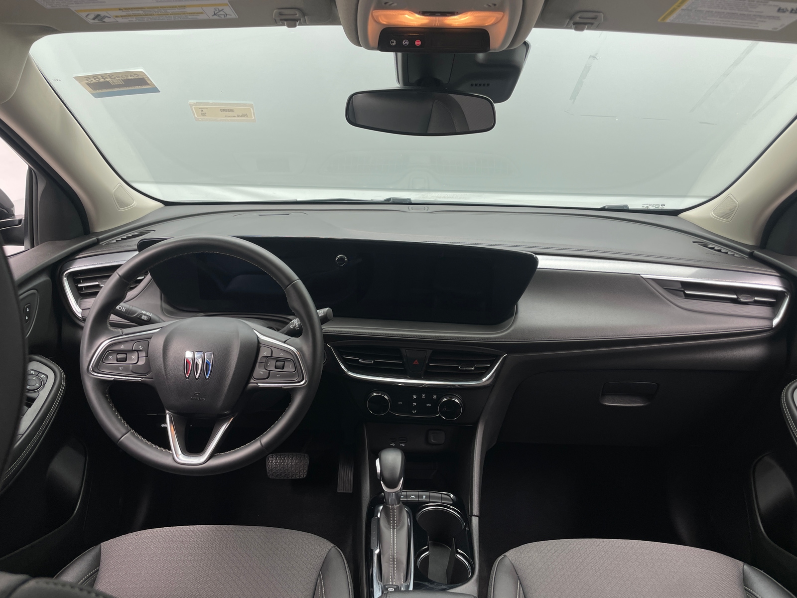 Thumbnail: 2025 Buick Encore GX - 2