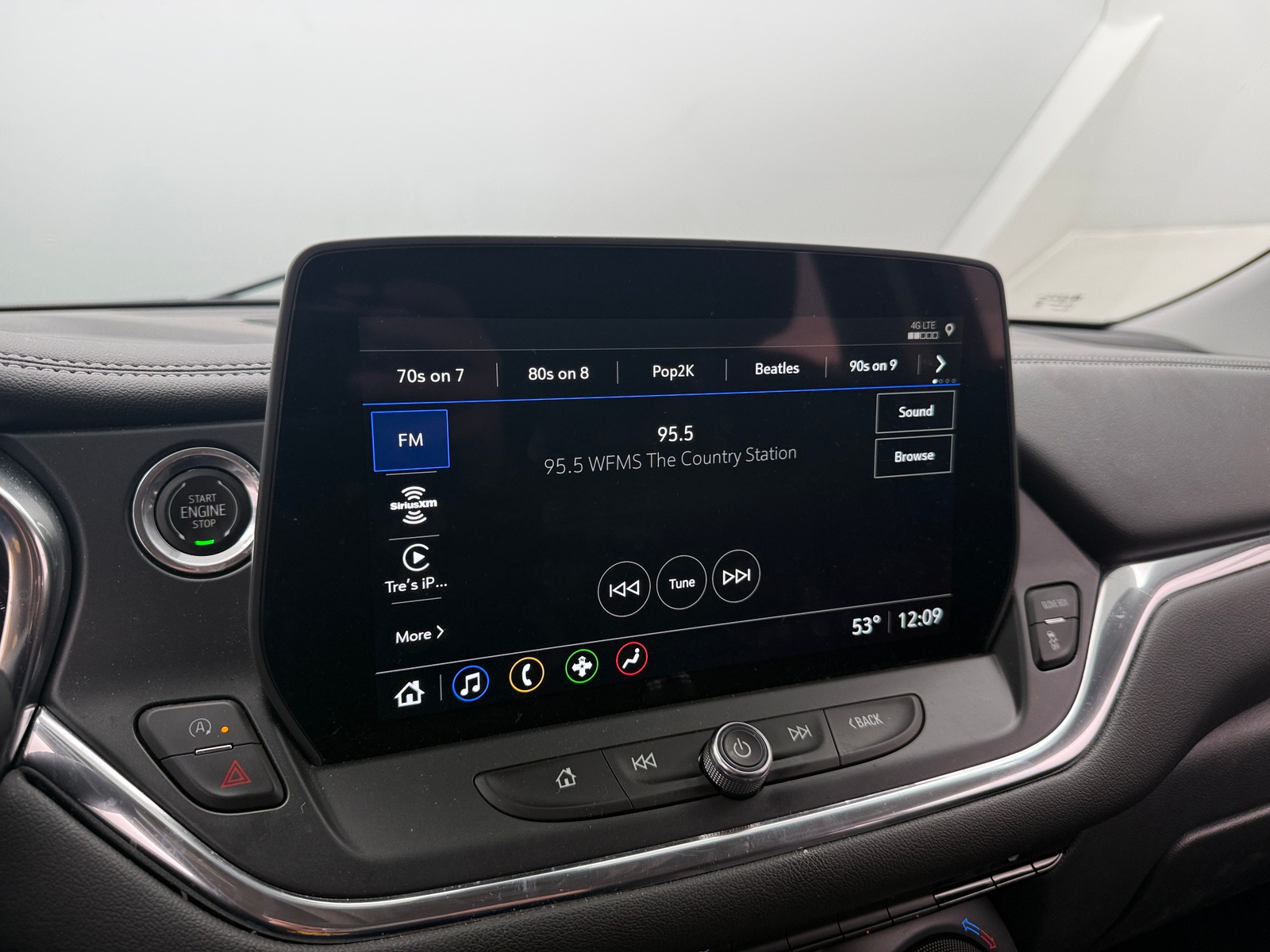 Thumbnail: 2023 Chevrolet Blazer - 4