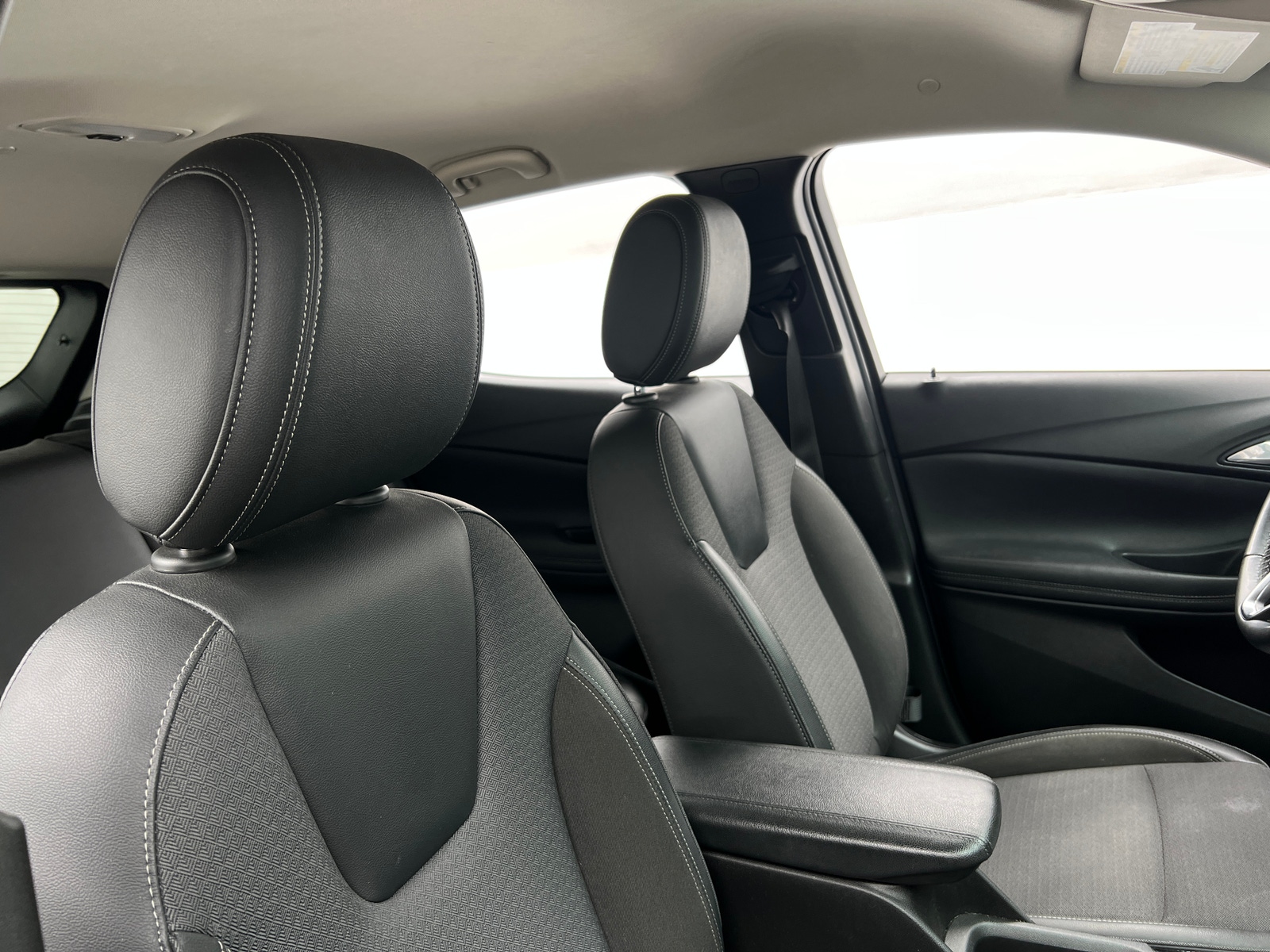 Thumbnail: 2021 Buick Encore GX - 2