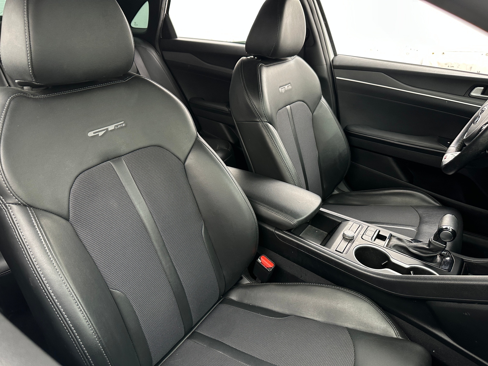 Thumbnail: 2021 Kia K5 - 2