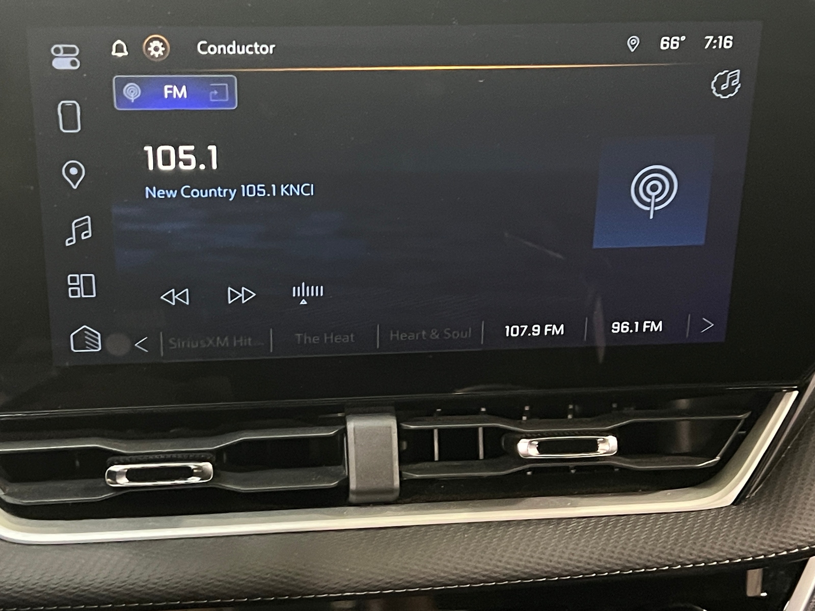 Thumbnail: 2025 Chevrolet Equinox - 4