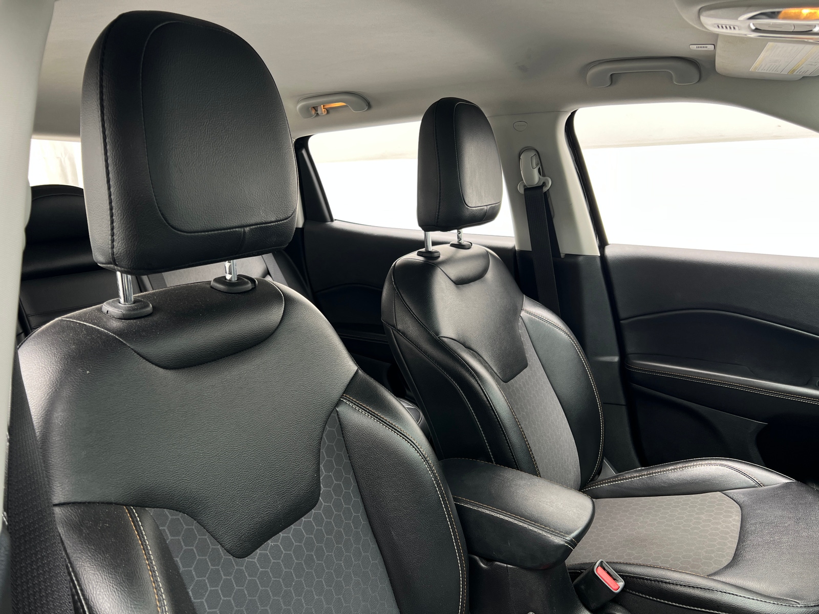 Thumbnail: 2019 Jeep Compass - 2