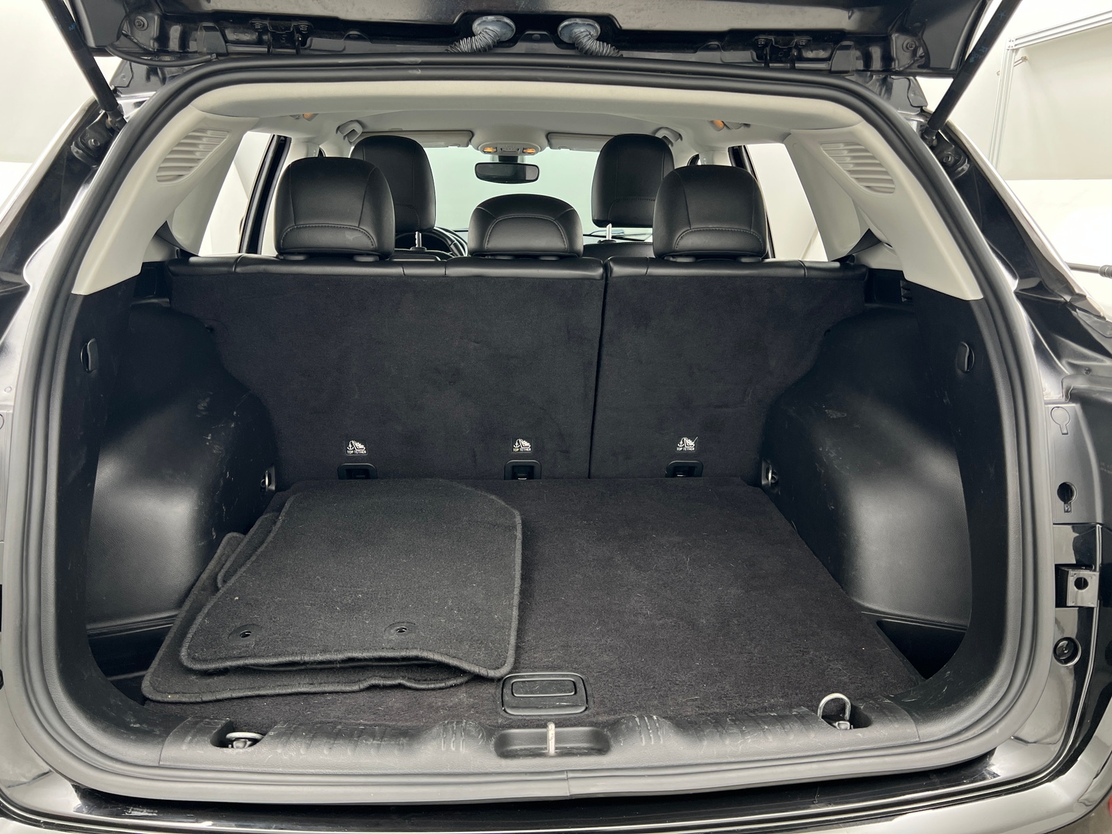 Thumbnail: 2019 Jeep Compass - 7
