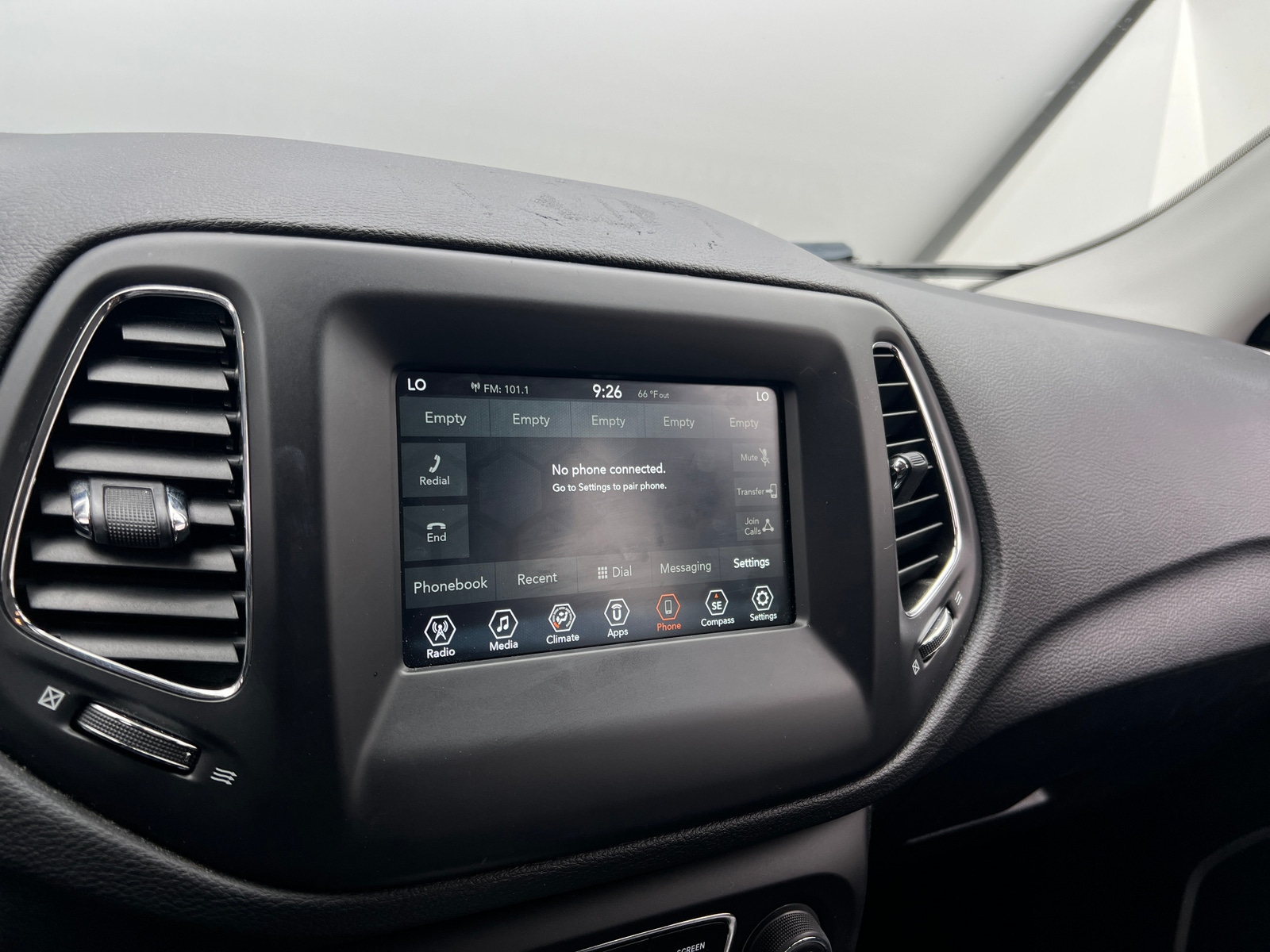 Thumbnail: 2019 Jeep Compass - 4