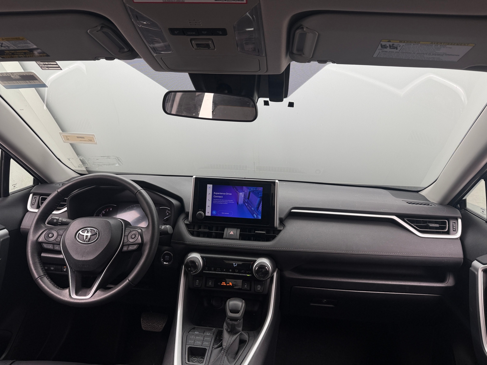 Thumbnail: 2024 Toyota RAV4 - 3