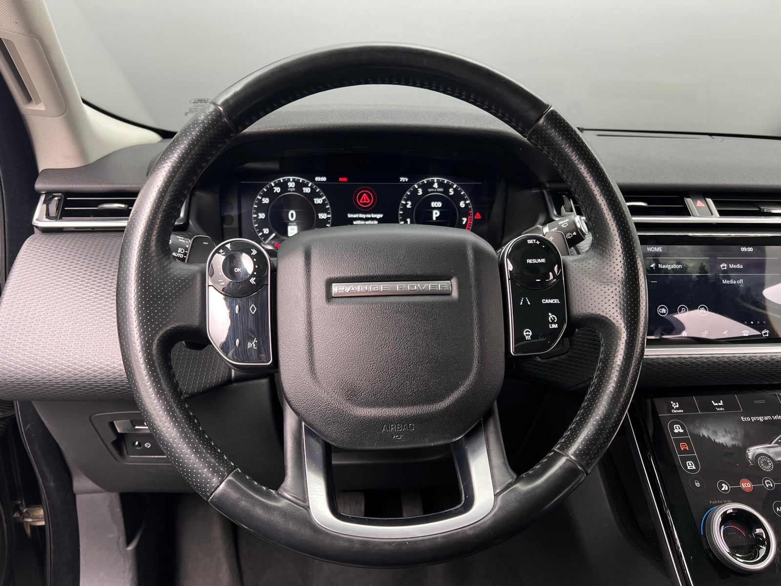 Thumbnail: 2018 Land Rover Range Rover Velar - 4