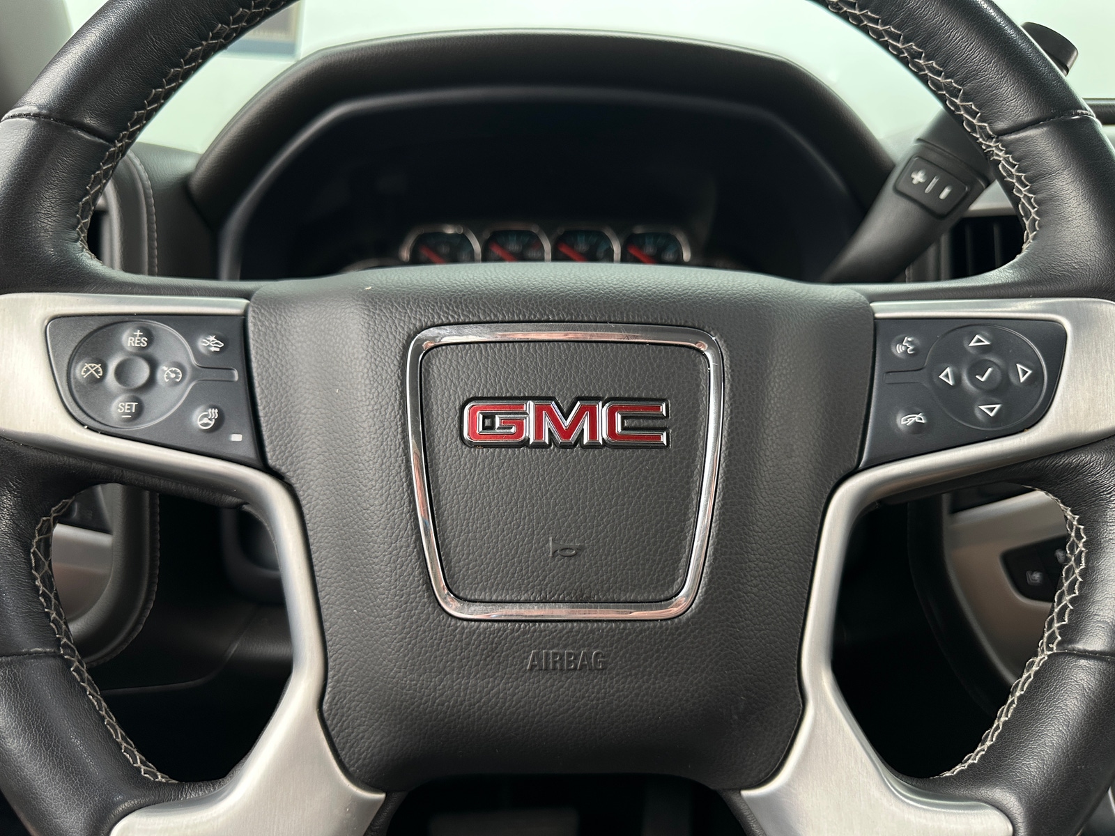 Thumbnail: 2018 GMC Sierra 1500 - 4