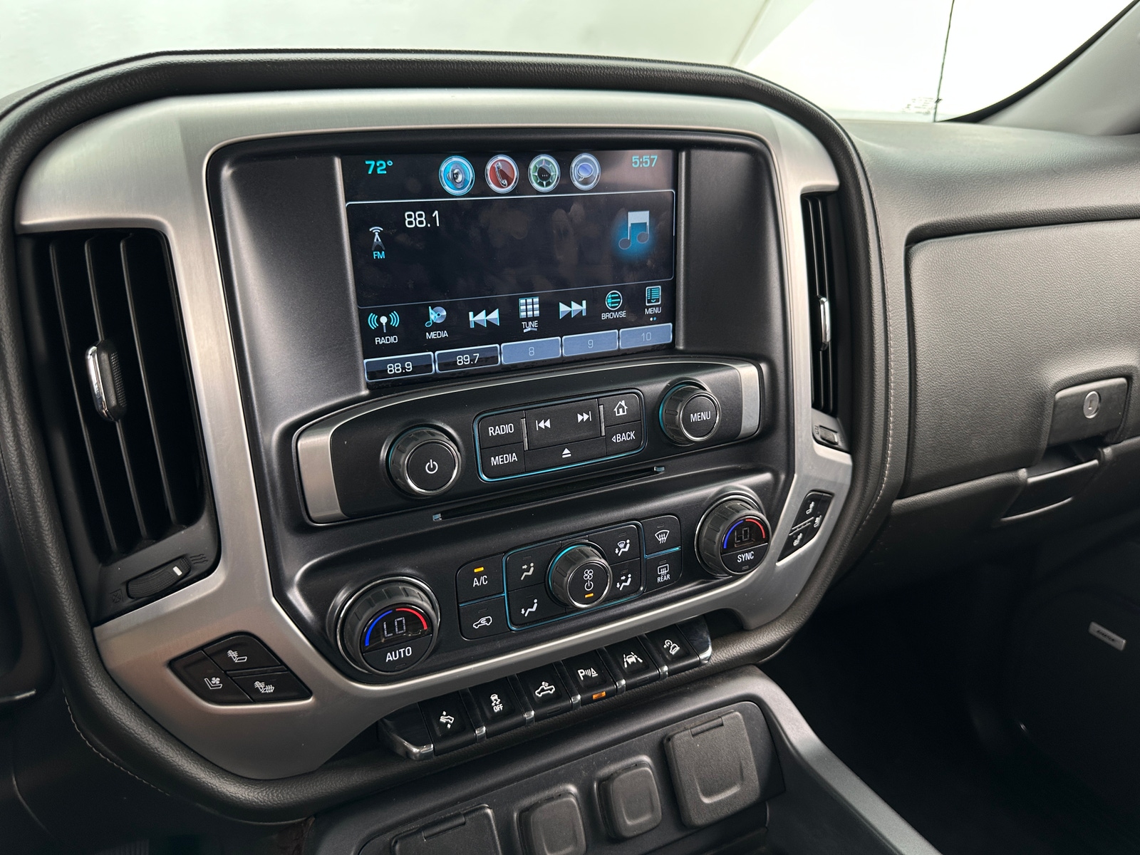 Thumbnail: 2018 GMC Sierra 1500 - 3