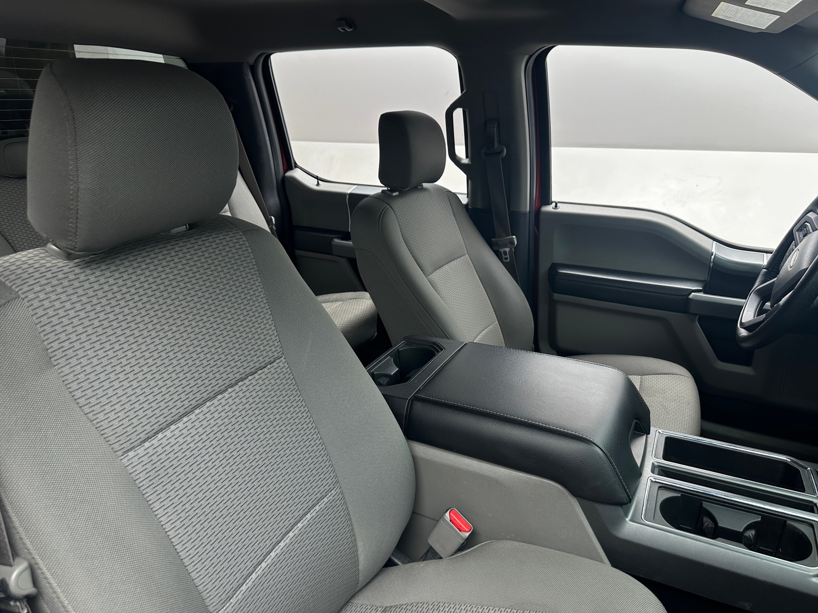 Thumbnail: 2016 Ford Econoline - 2