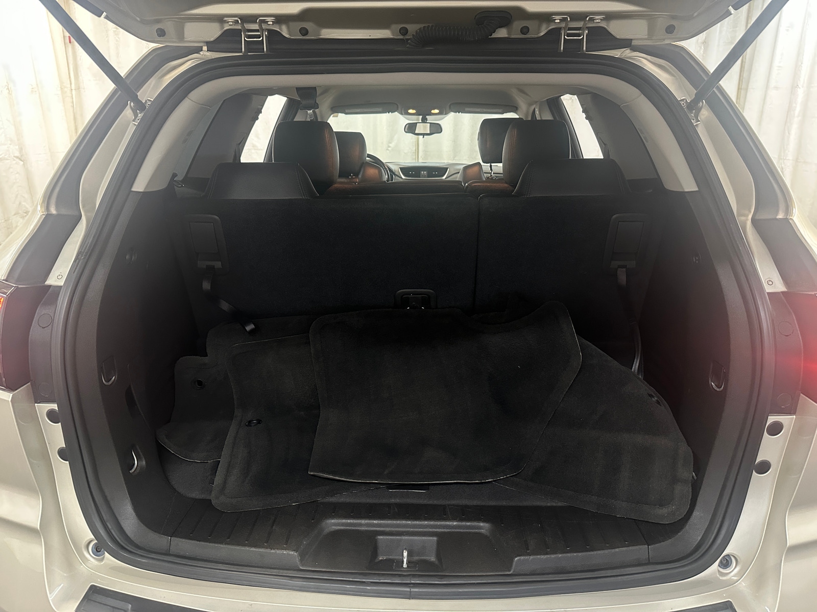 Thumbnail: 2016 Chevrolet Traverse - 7