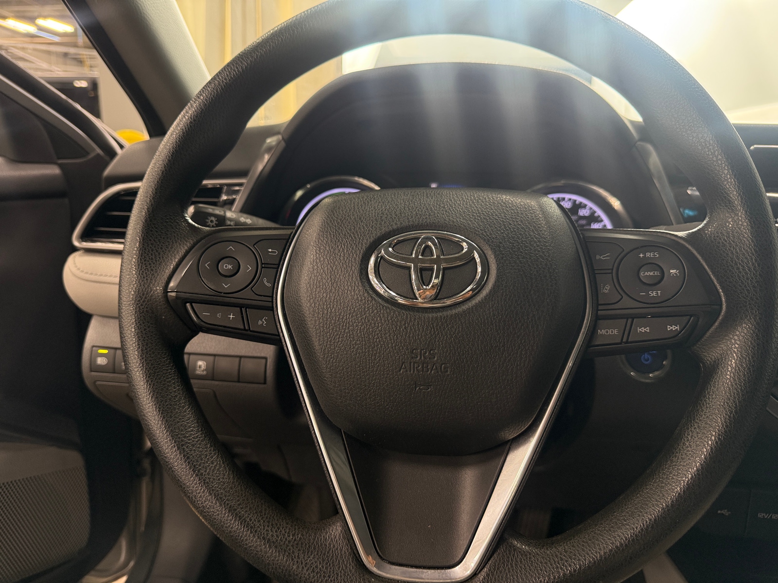 Thumbnail: 2020 Toyota Camry - 5