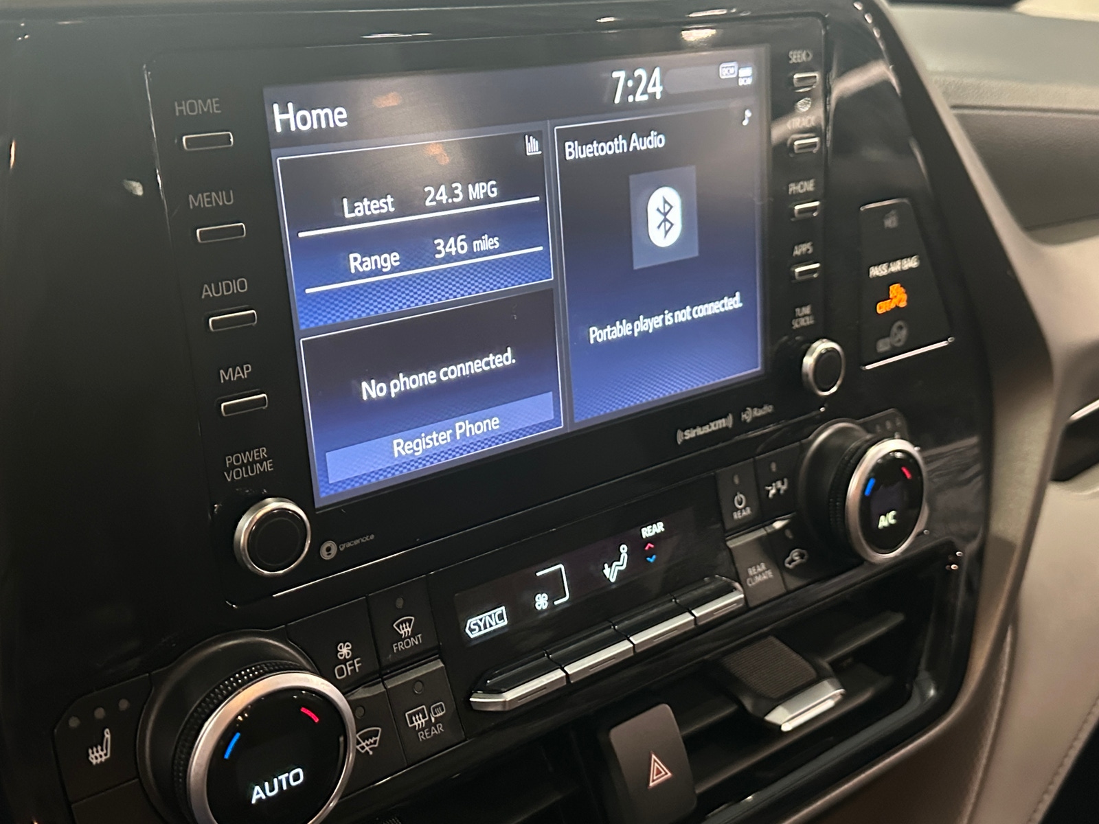 Thumbnail: 2020 Toyota Highlander - 3