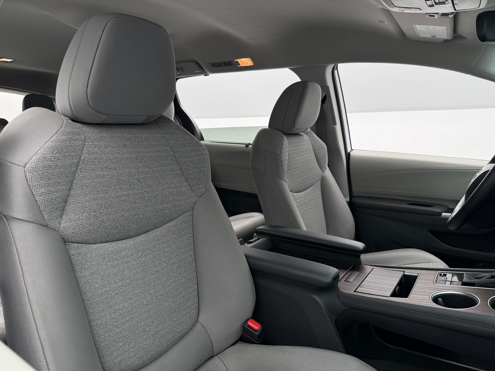 Thumbnail: 2021 Toyota Sienna - 2