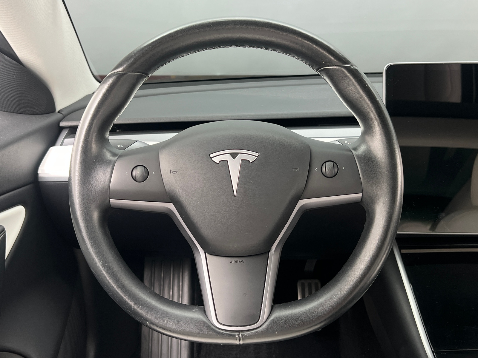 Thumbnail: 2019 Tesla Model 3 - 4