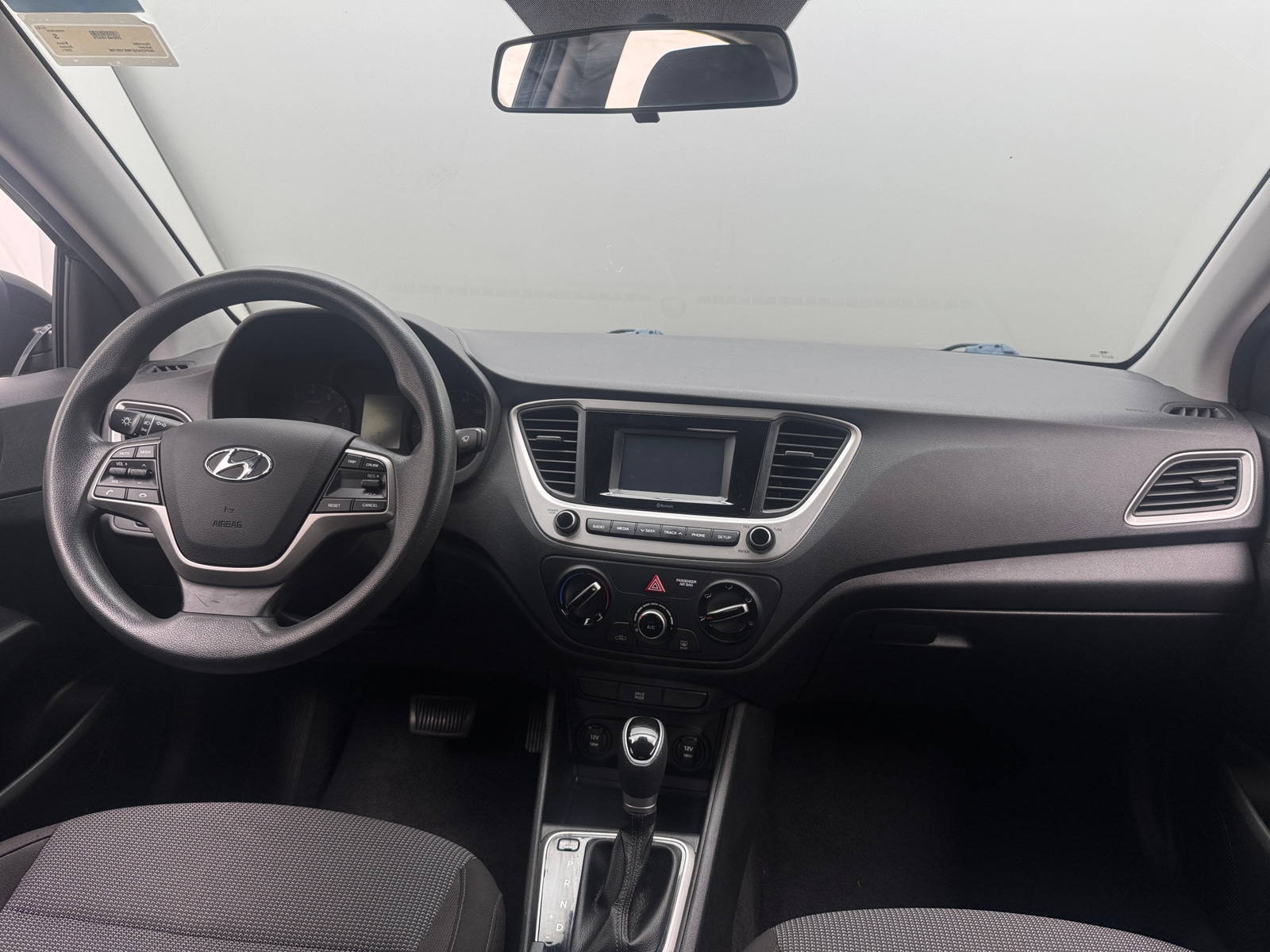 Thumbnail: 2021 Hyundai Accent - 3