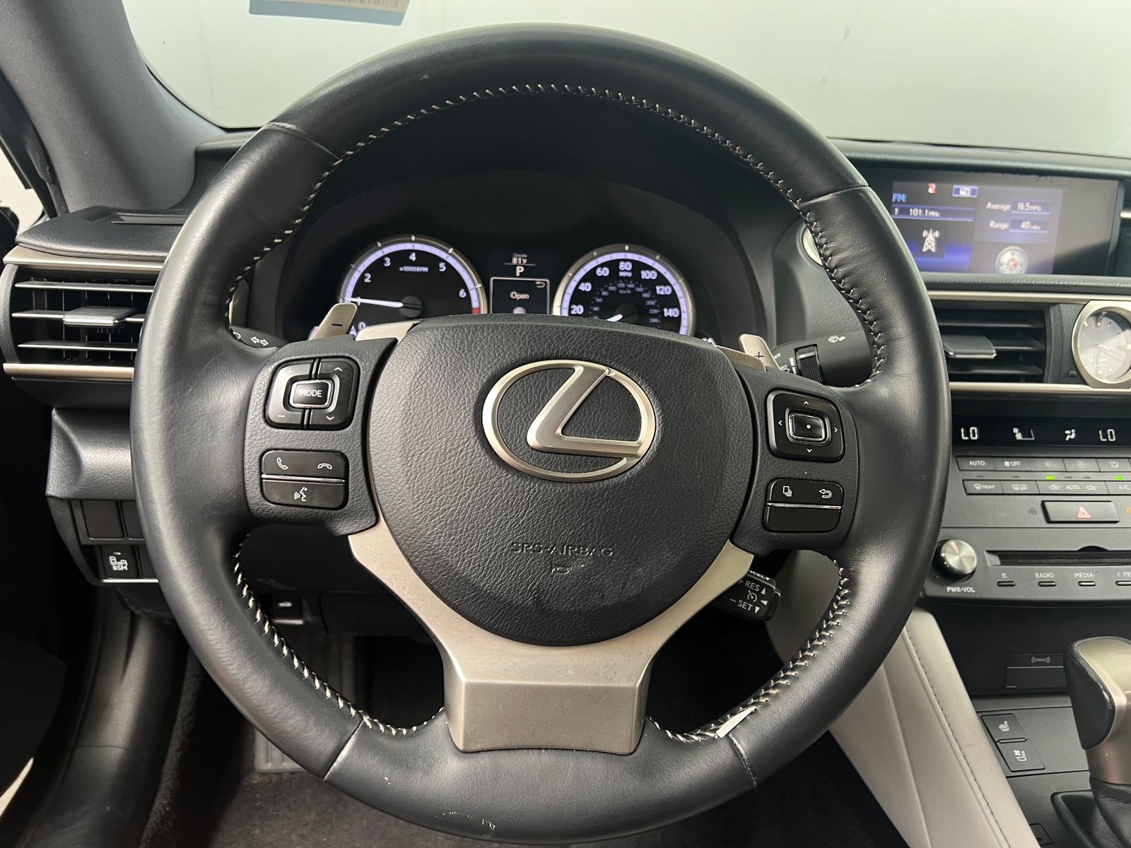 Thumbnail: 2015 Lexus RC - 3