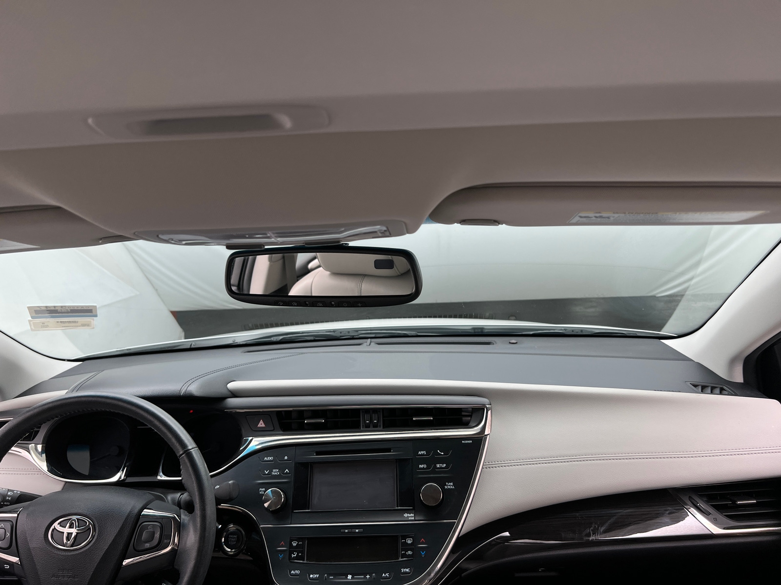 Thumbnail: 2014 Toyota Avalon - 3