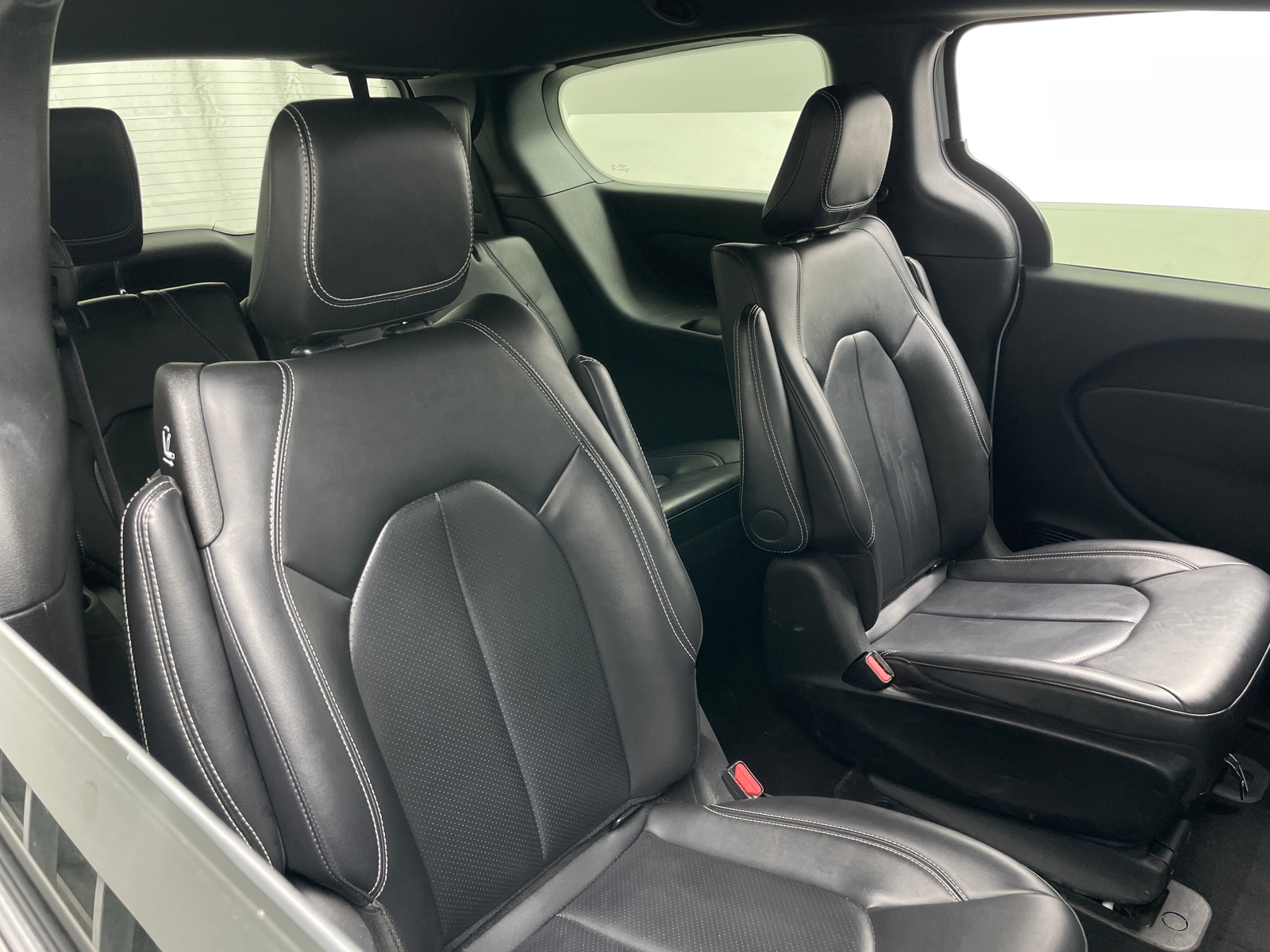 Thumbnail: 2024 Chrysler Pacifica - 5