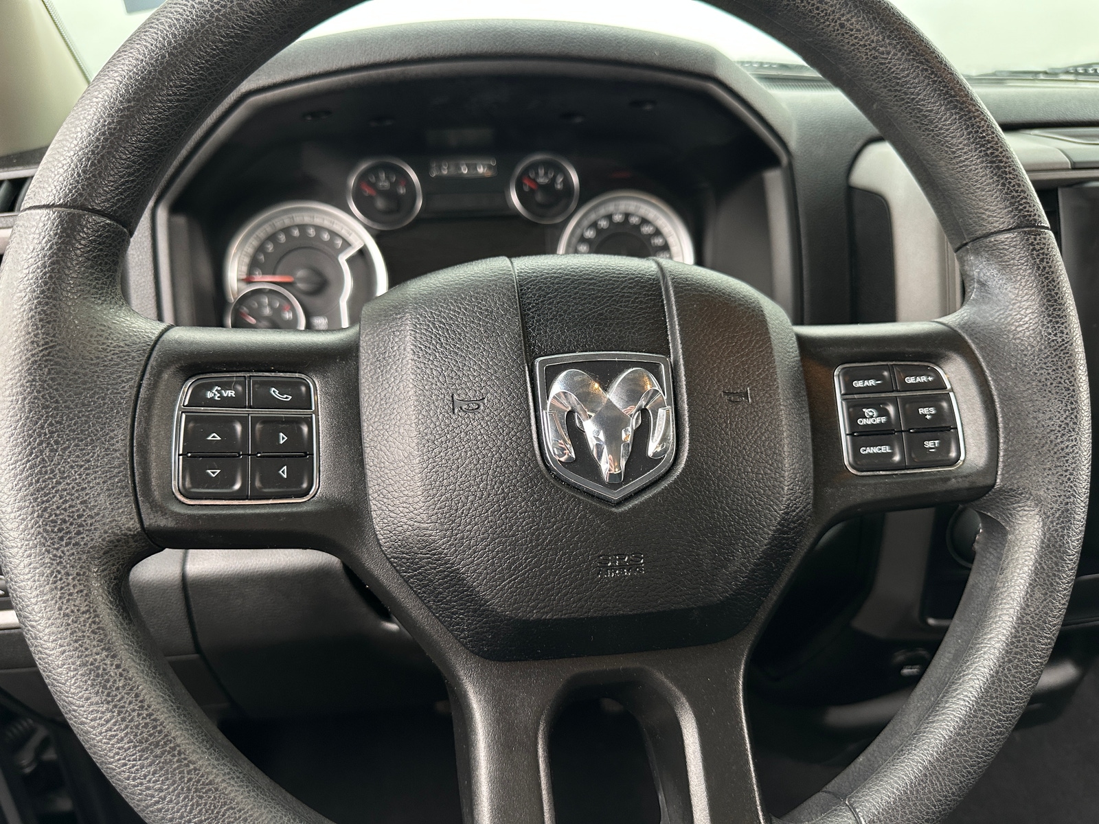 Thumbnail: 2021 RAM 1500 Classic - 5