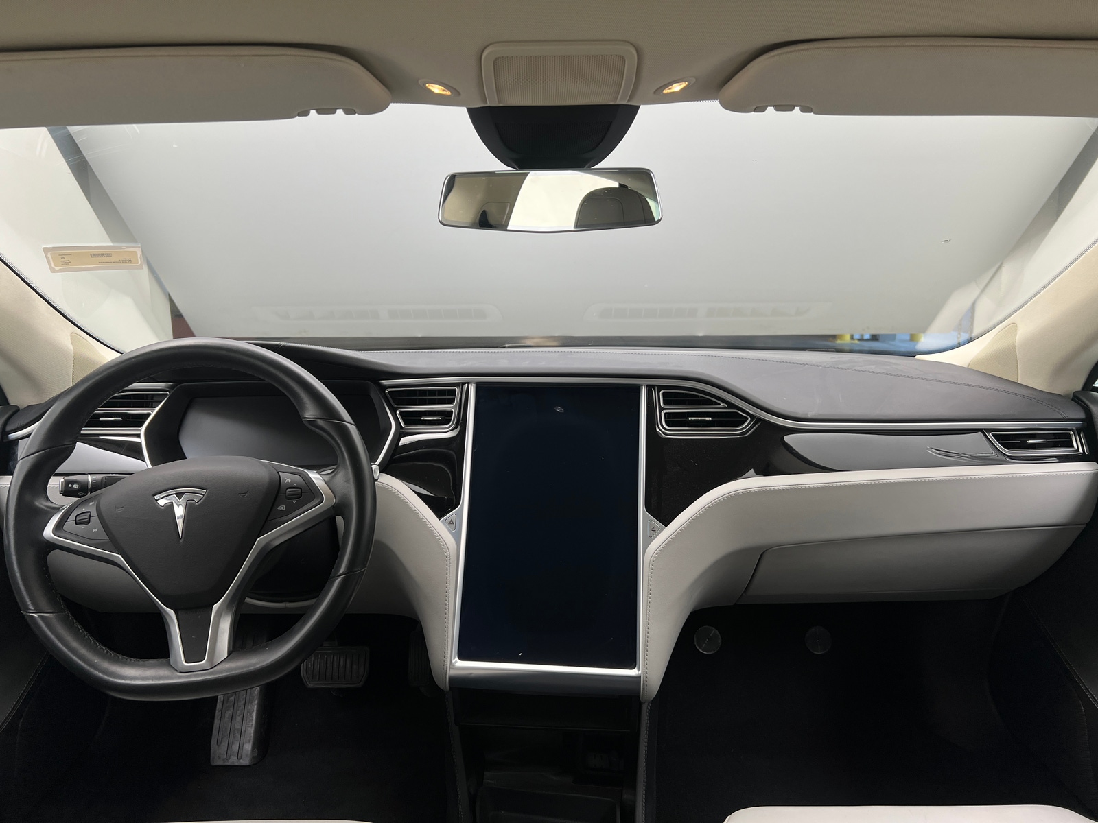 Thumbnail: 2015 Tesla Model S - 2