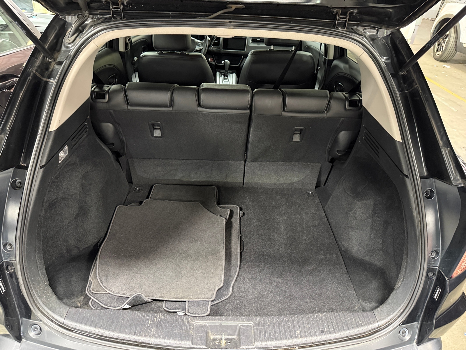 Thumbnail: 2016 Honda HR-V - 6