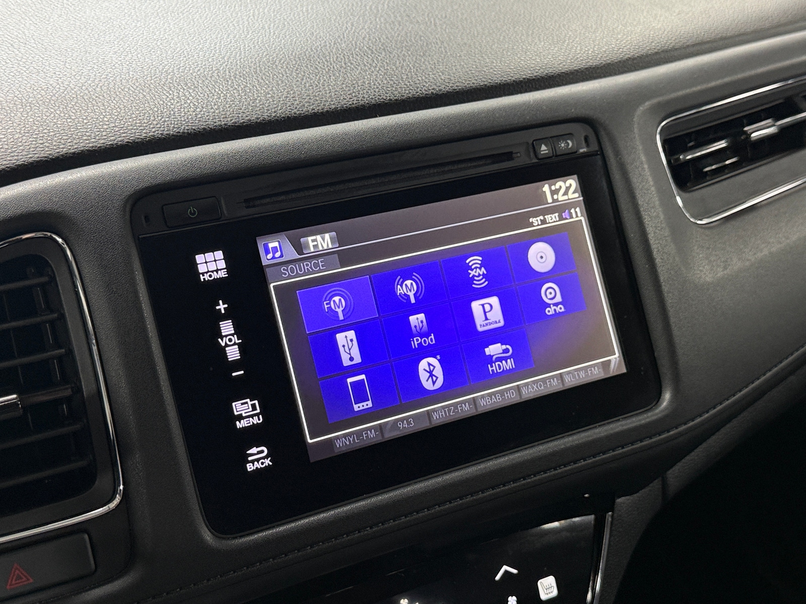 Thumbnail: 2016 Honda HR-V - 3
