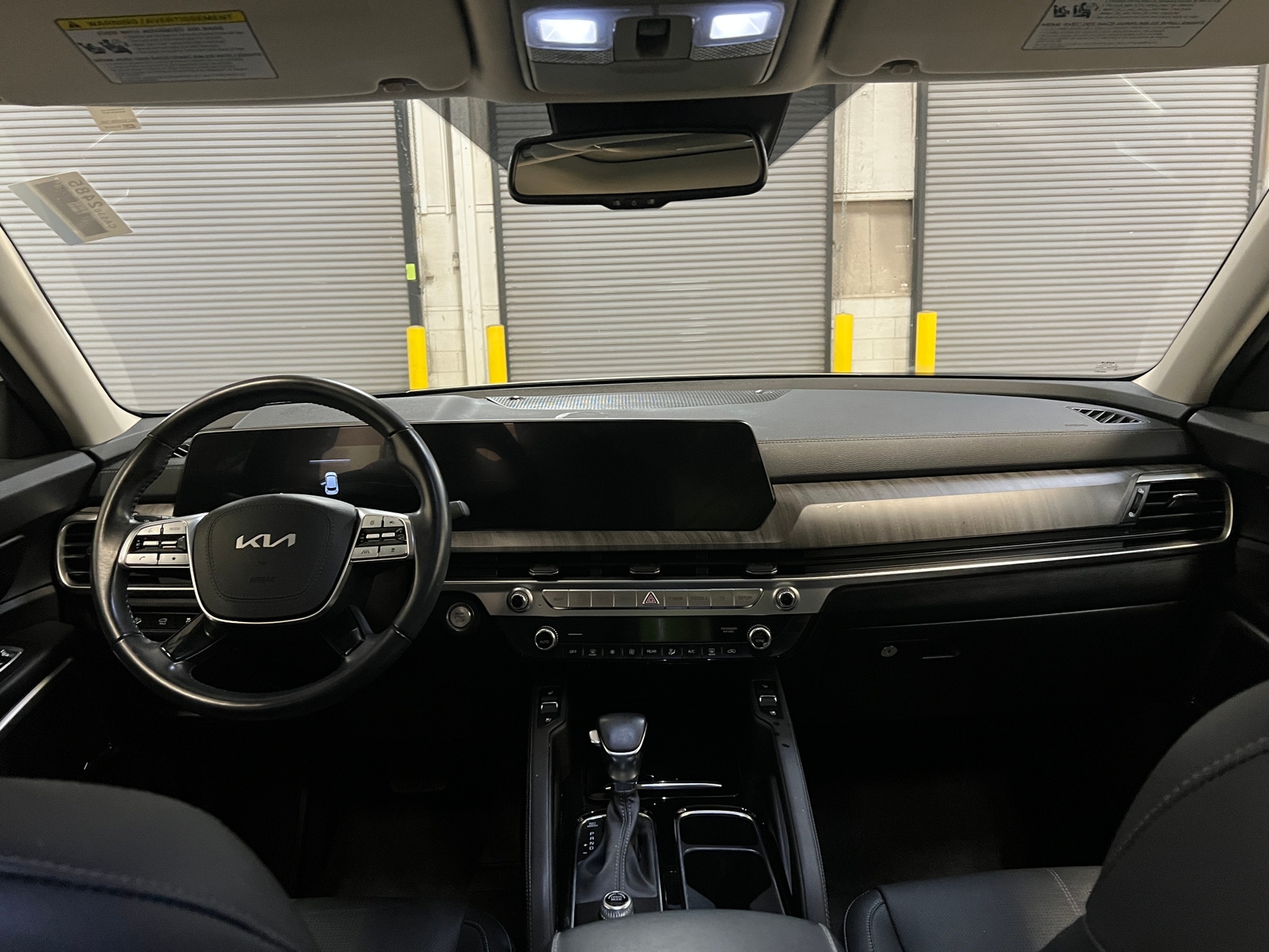 Thumbnail: 2023 Kia Telluride - 2