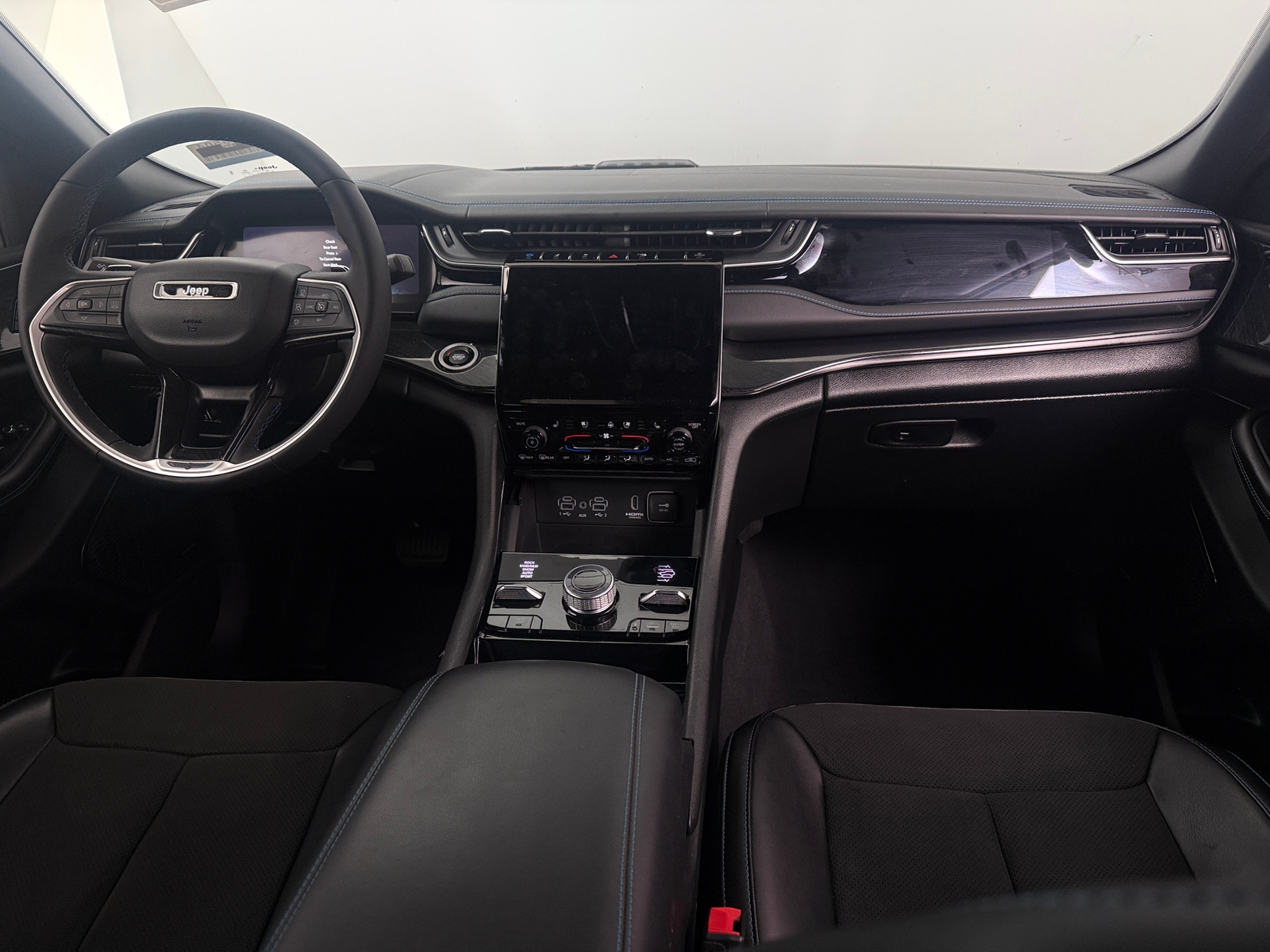 Thumbnail: 2022 Jeep Grand Cherokee - 2
