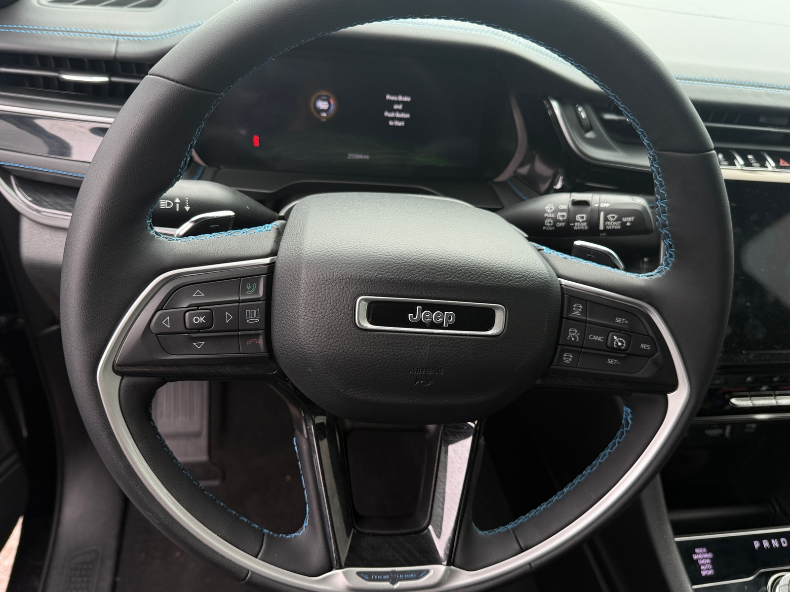 Thumbnail: 2022 Jeep Grand Cherokee - 4