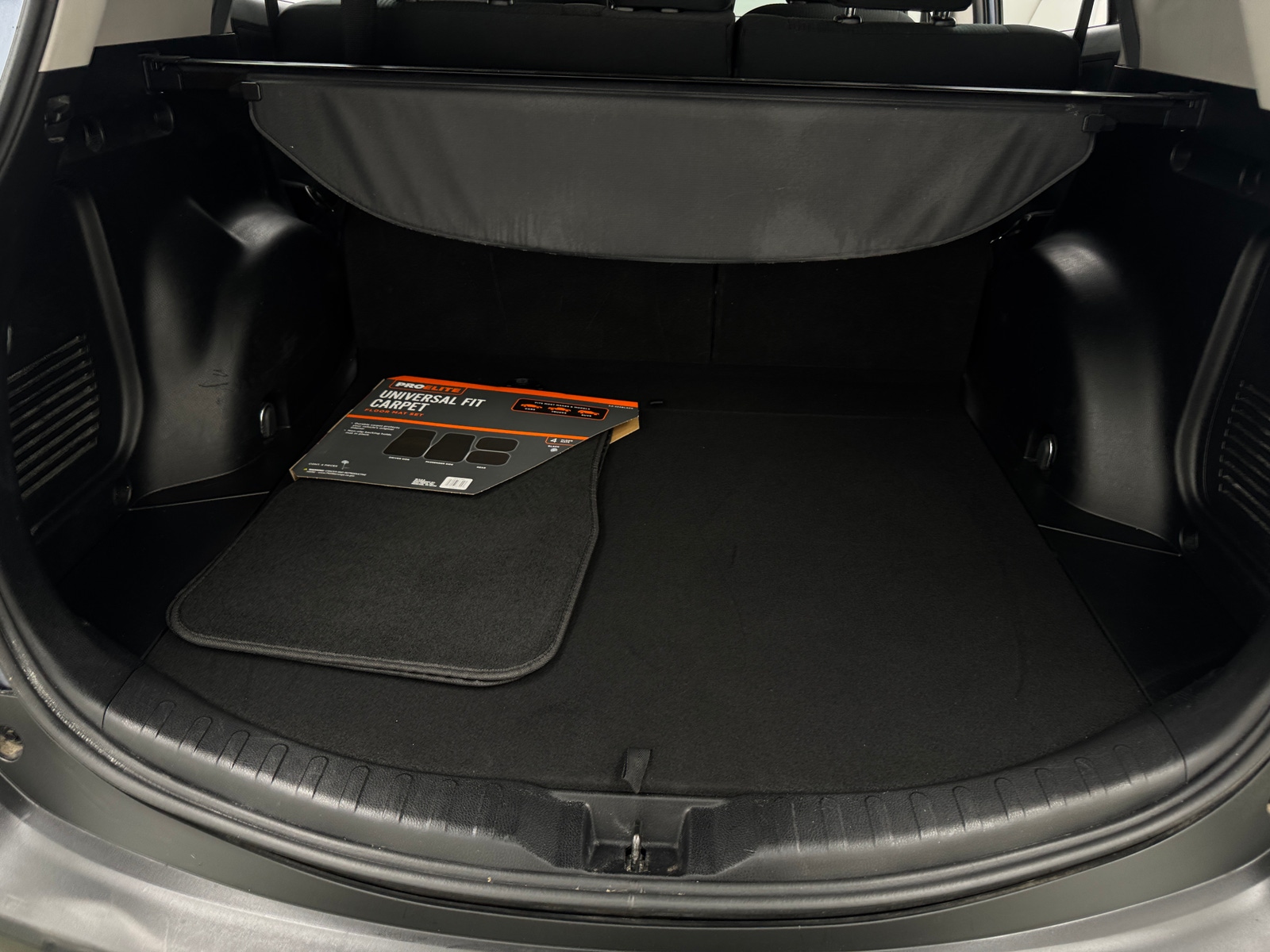 Thumbnail: 2014 Toyota RAV4 - 7