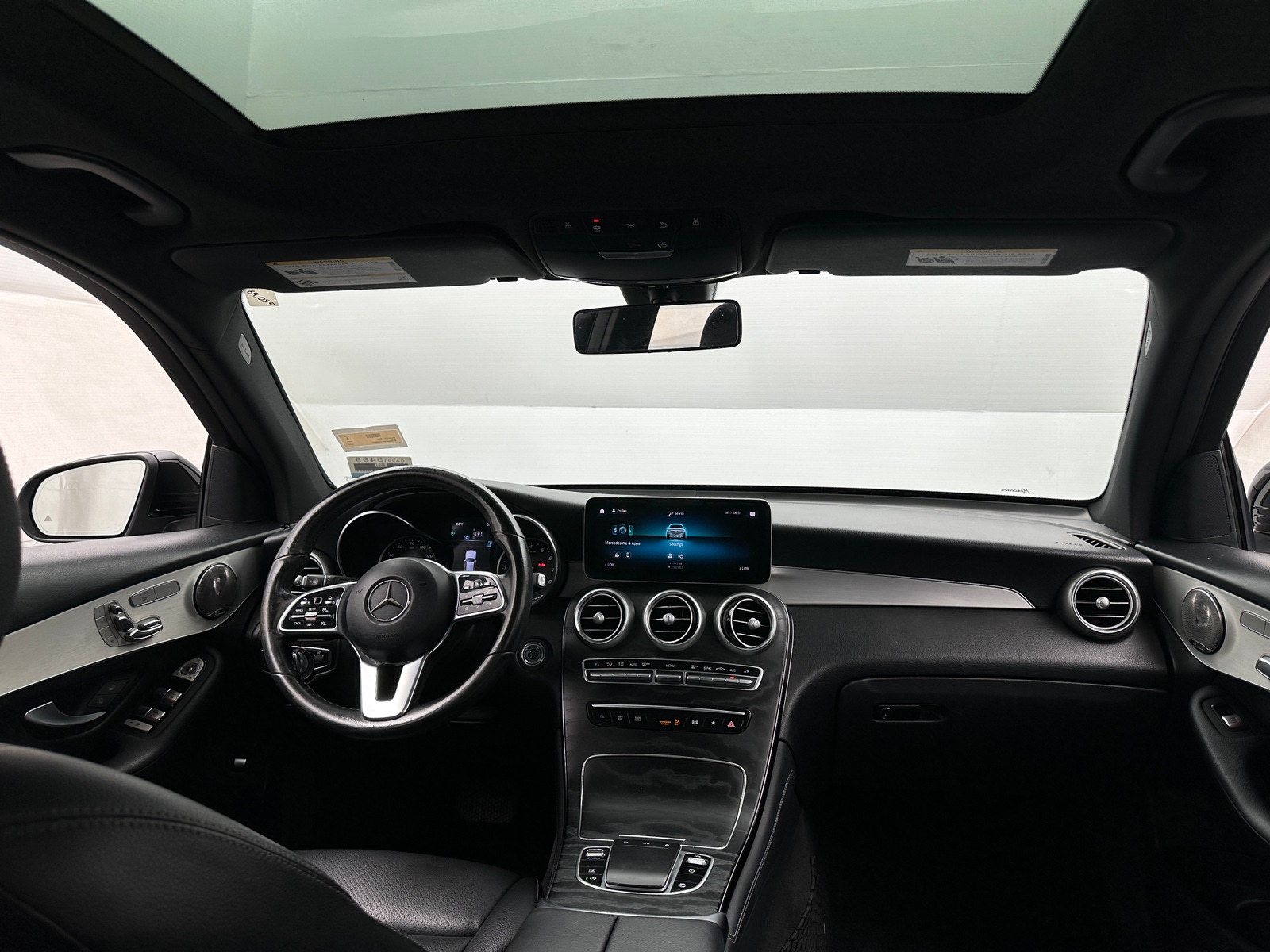 Thumbnail: 2020 Mercedes-Benz GLC - 2