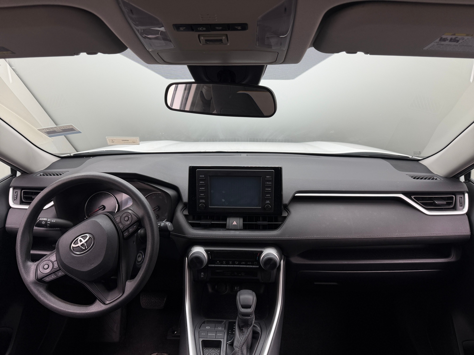 Thumbnail: 2019 Toyota RAV4 - 3