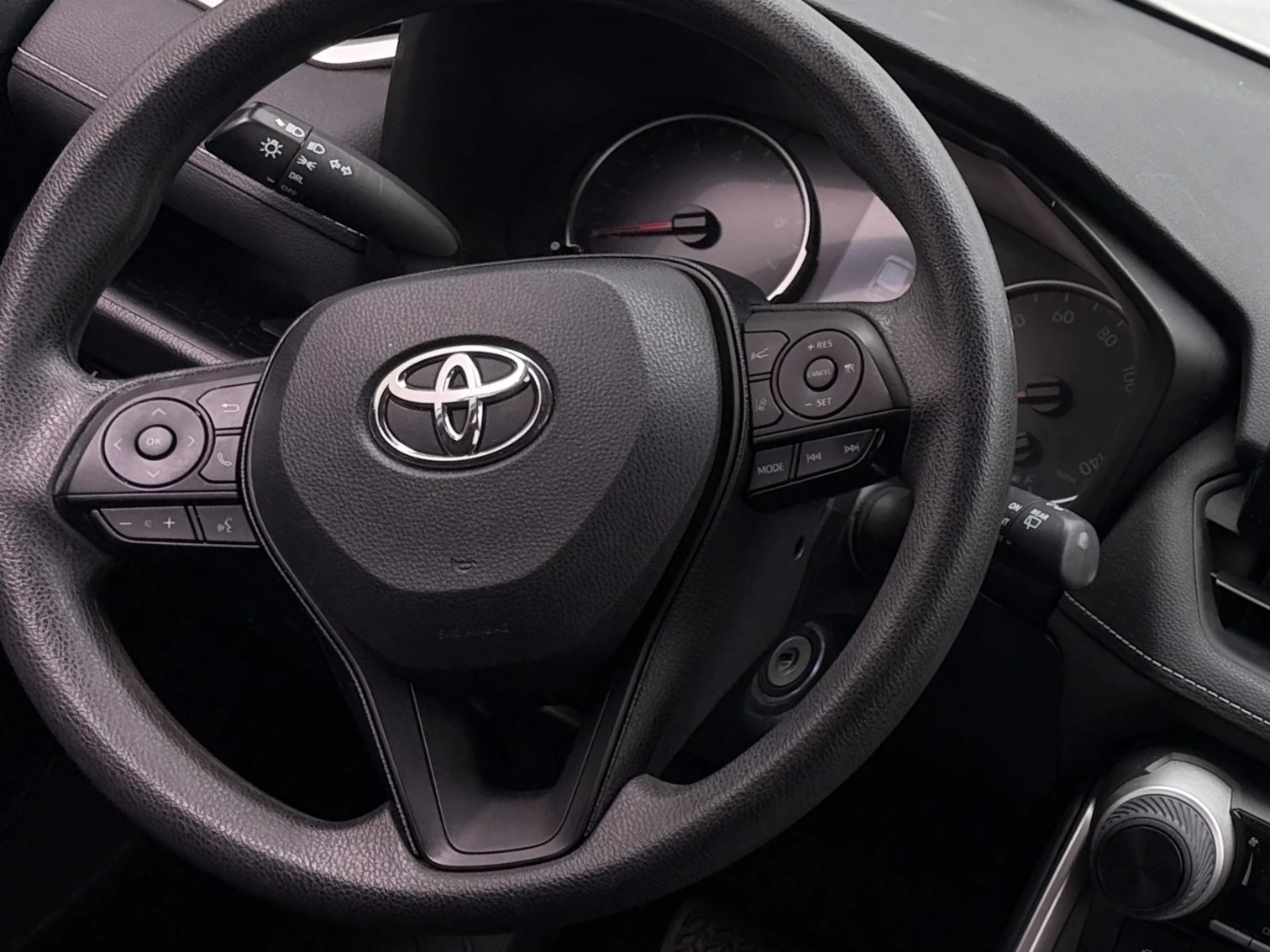 Thumbnail: 2019 Toyota RAV4 - 5