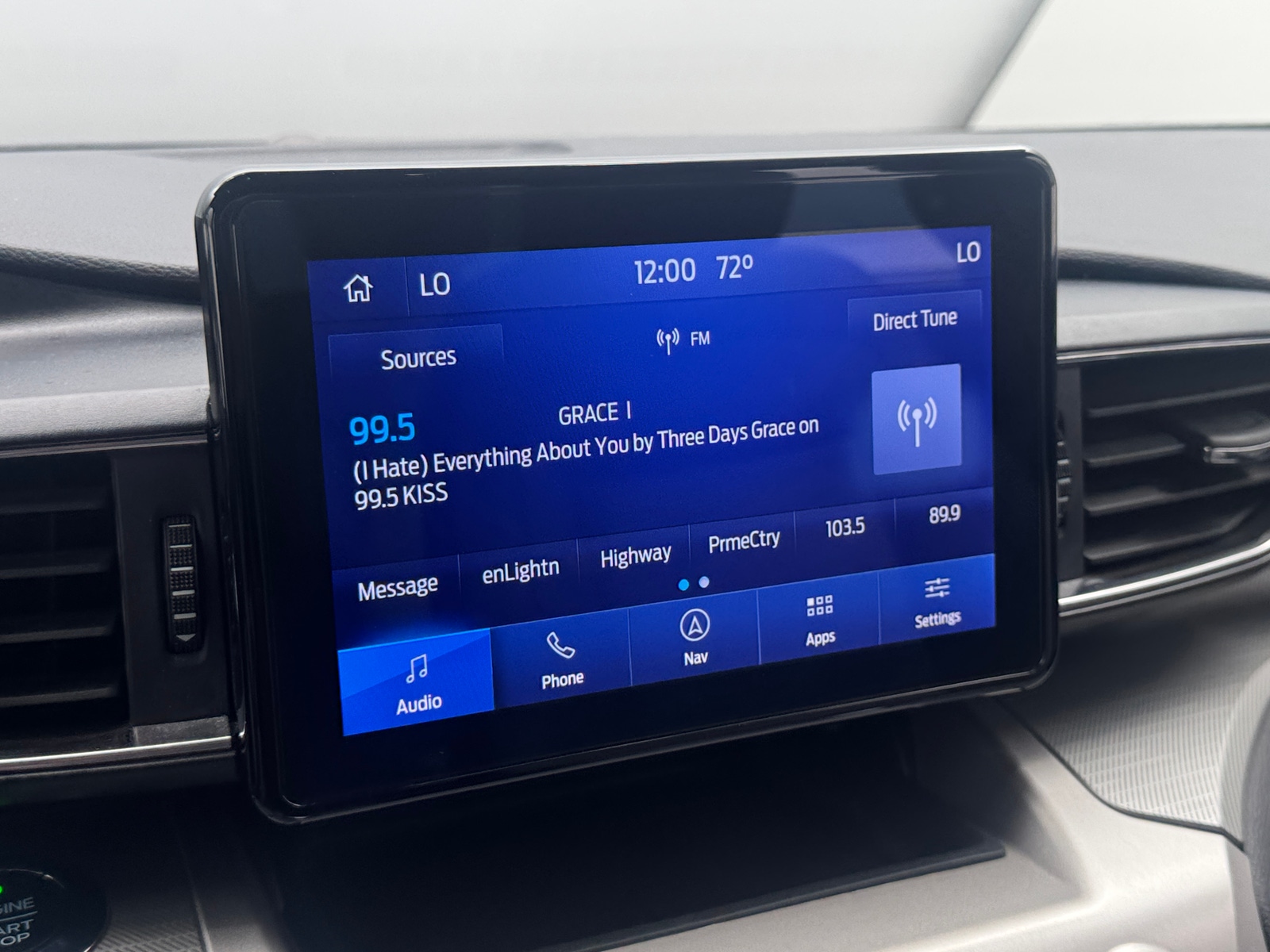 Thumbnail: 2021 Ford Explorer - 3