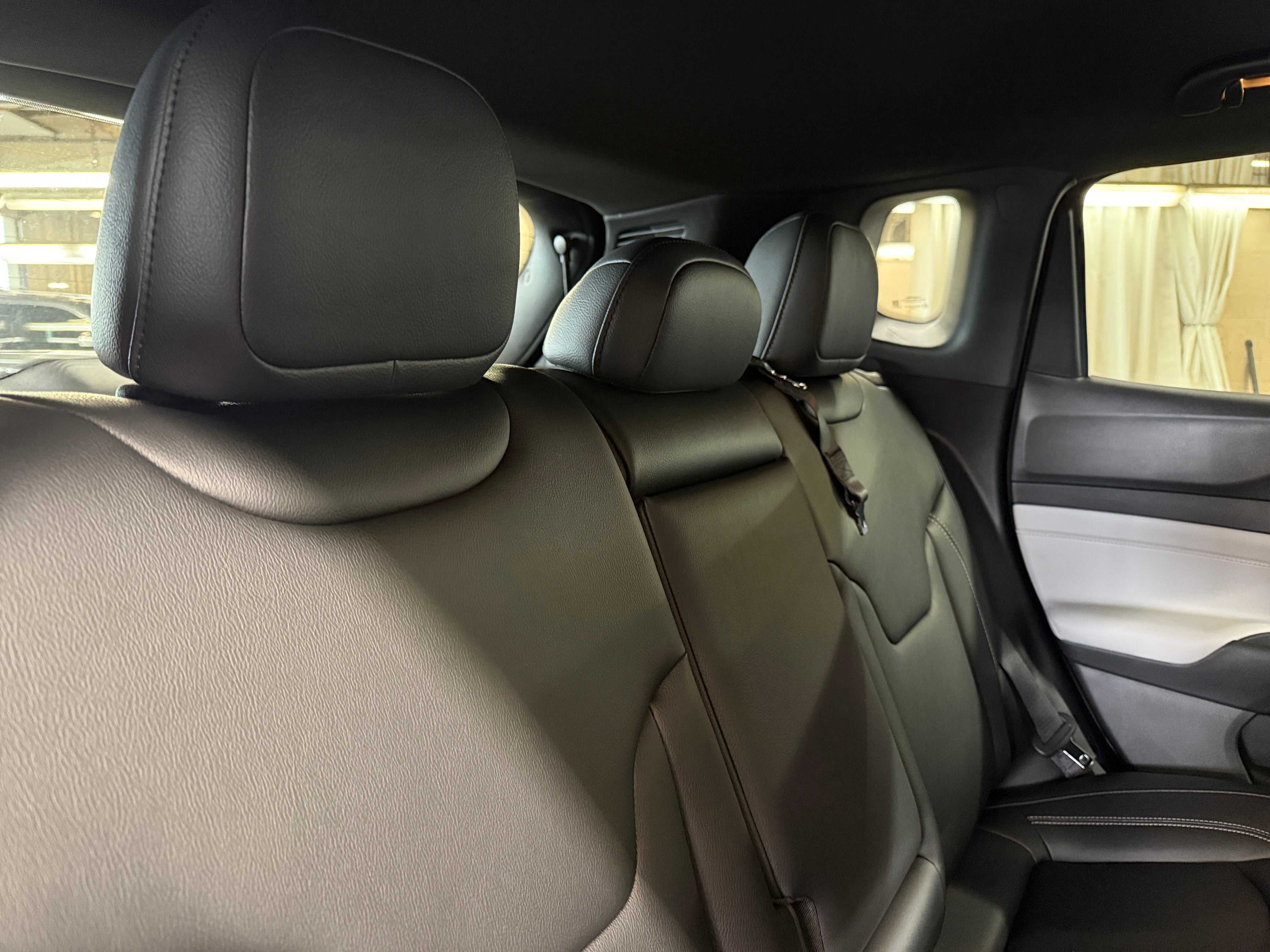 2026 Jeep Compass Limited 4X4's photo