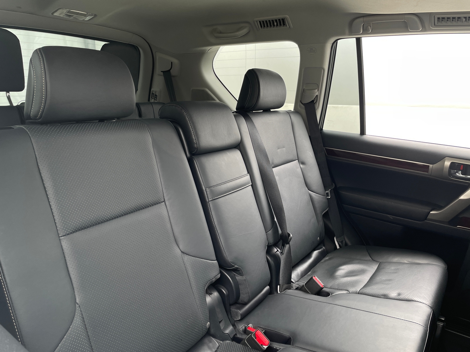Thumbnail: 2016 Lexus GX - 5