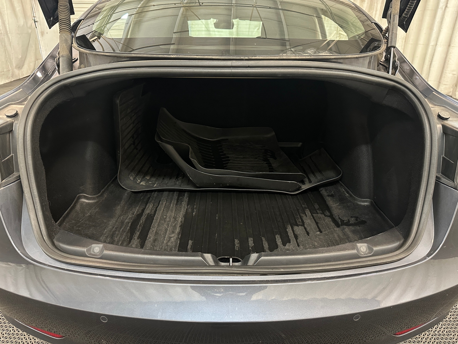 Thumbnail: 2022 Tesla Model 3 - 6
