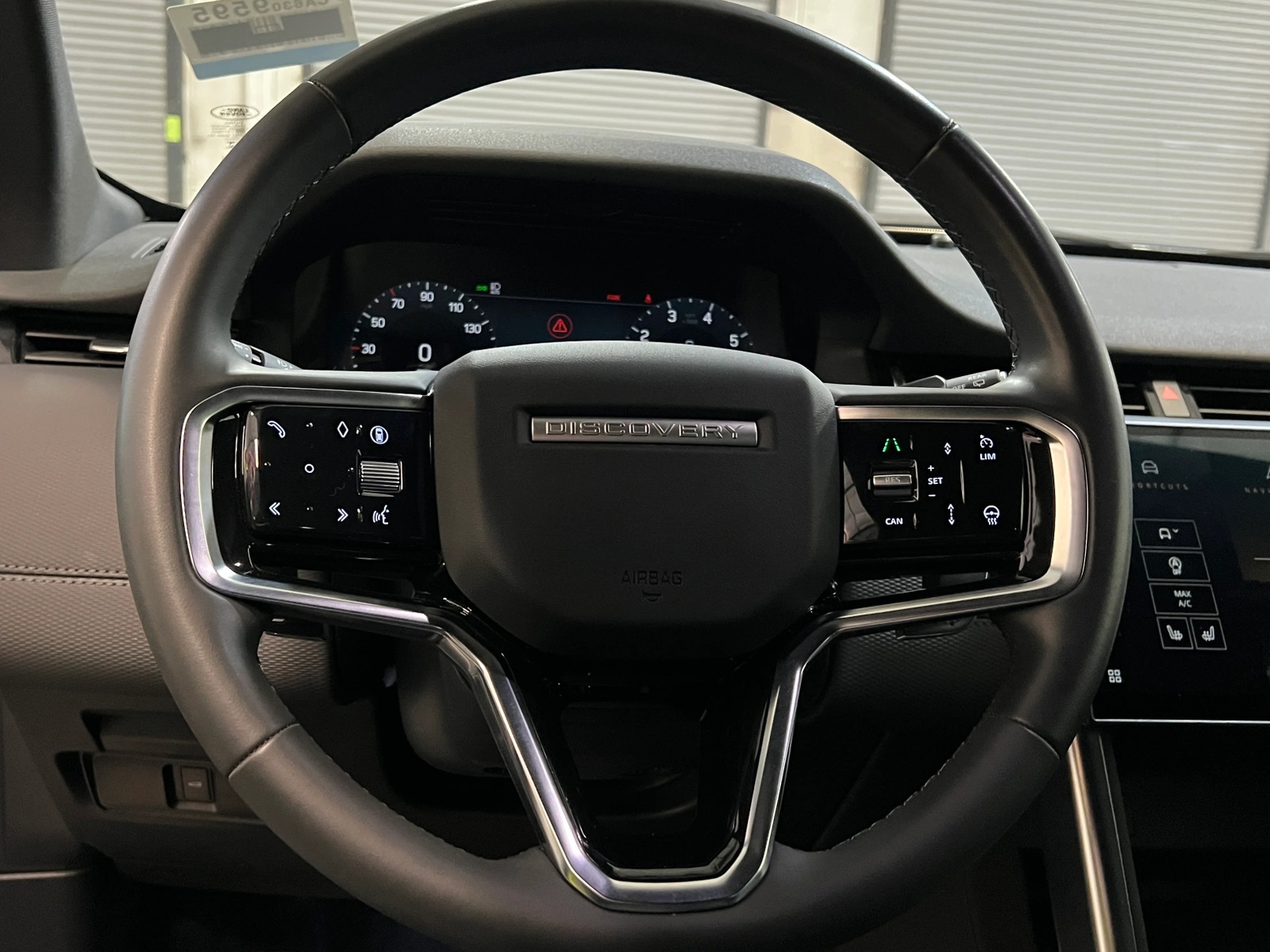 Thumbnail: 2024 Land Rover Discovery Sport - 4