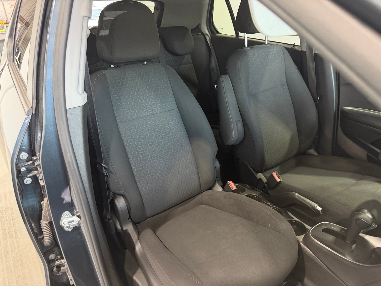 Thumbnail: 2021 Chevrolet Trax - 2