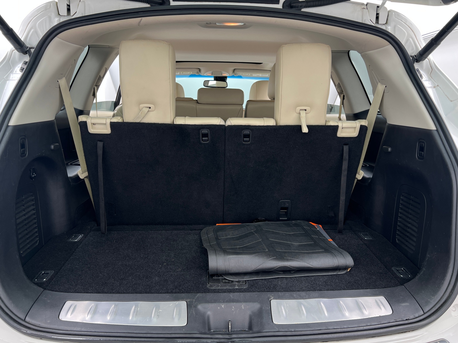 Thumbnail: 2015 INFINITI QX60 - 6