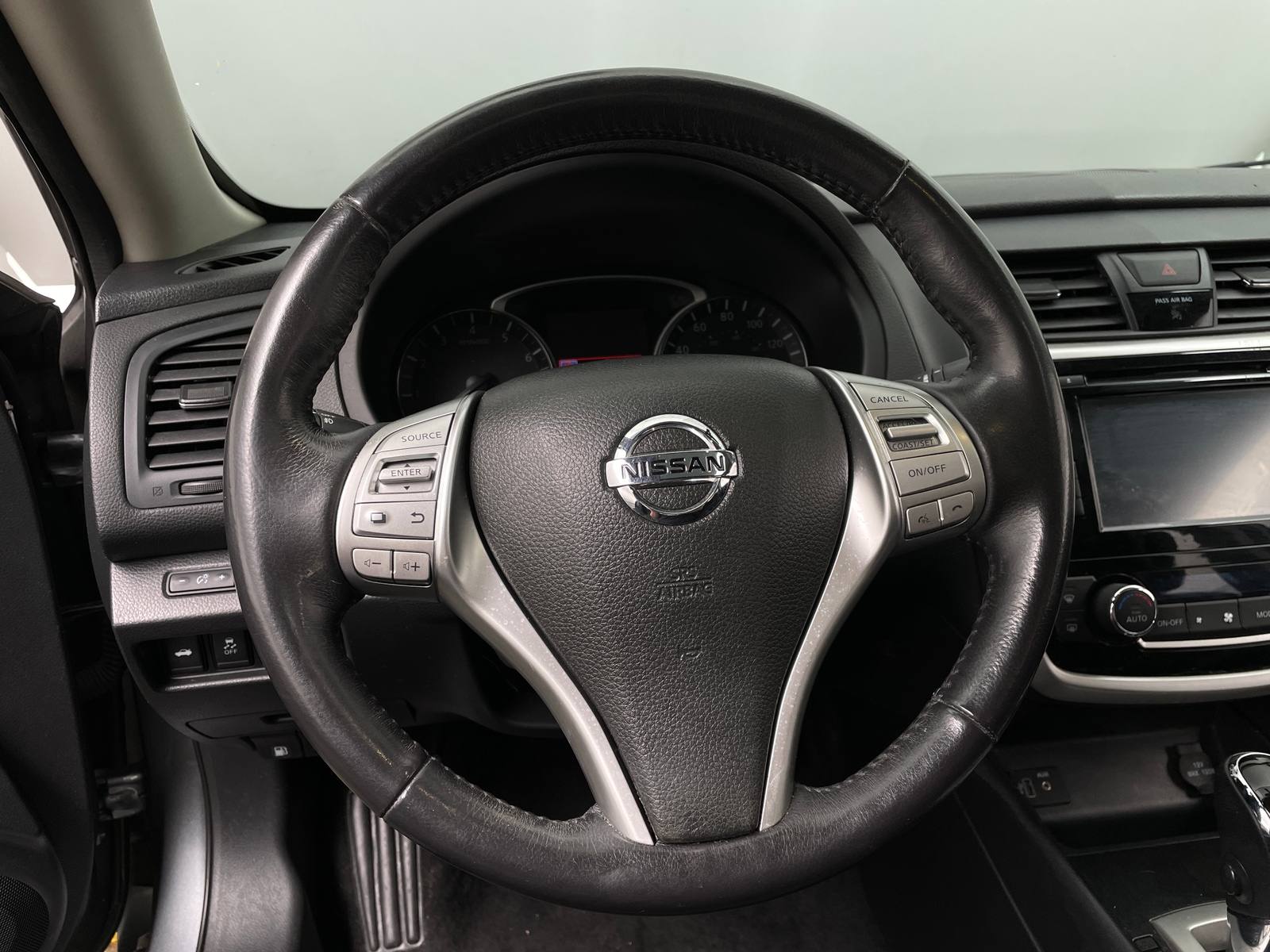 Thumbnail: 2018 Nissan Altima - 5