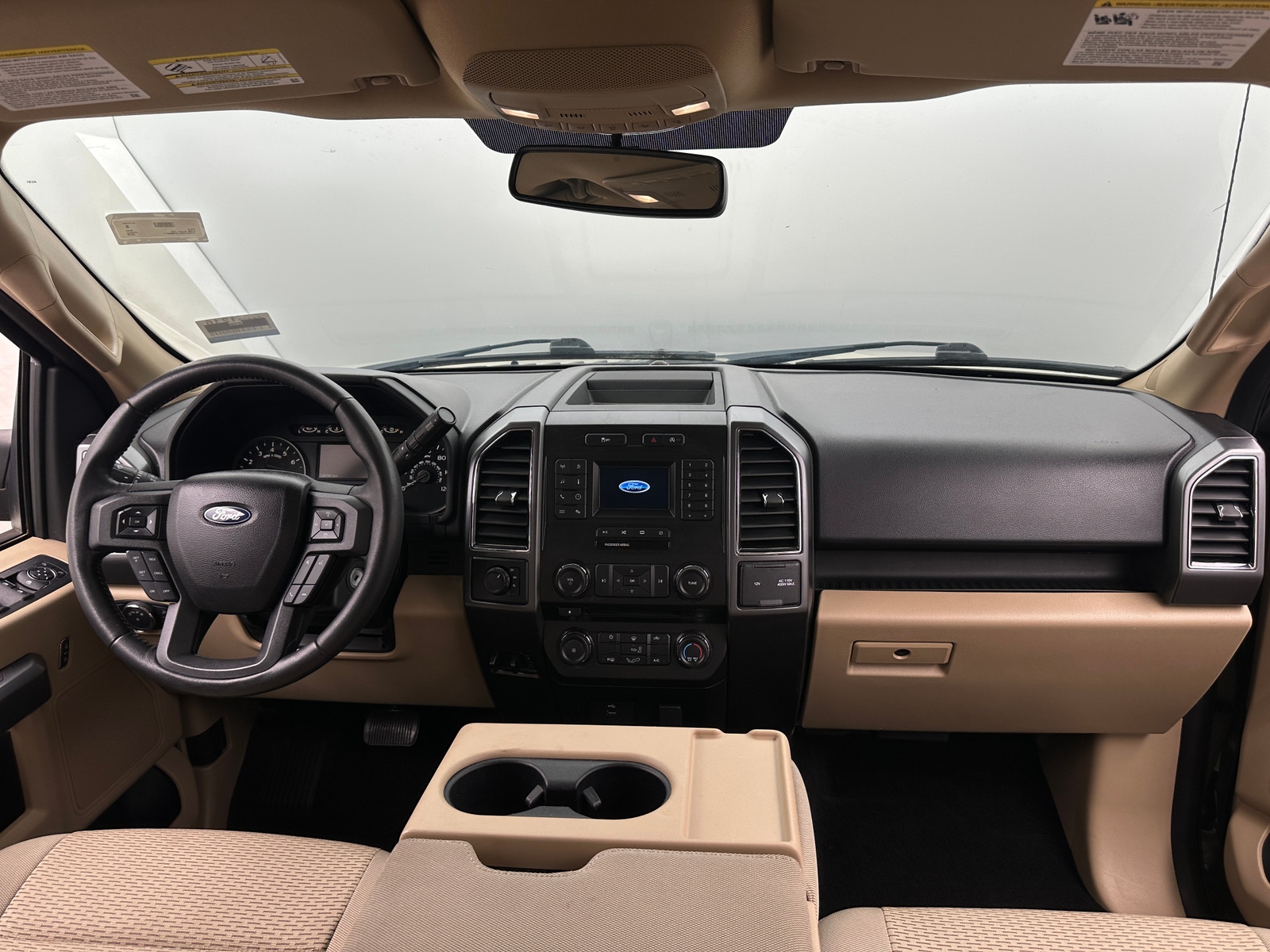 Thumbnail: 2018 Ford Econoline - 3