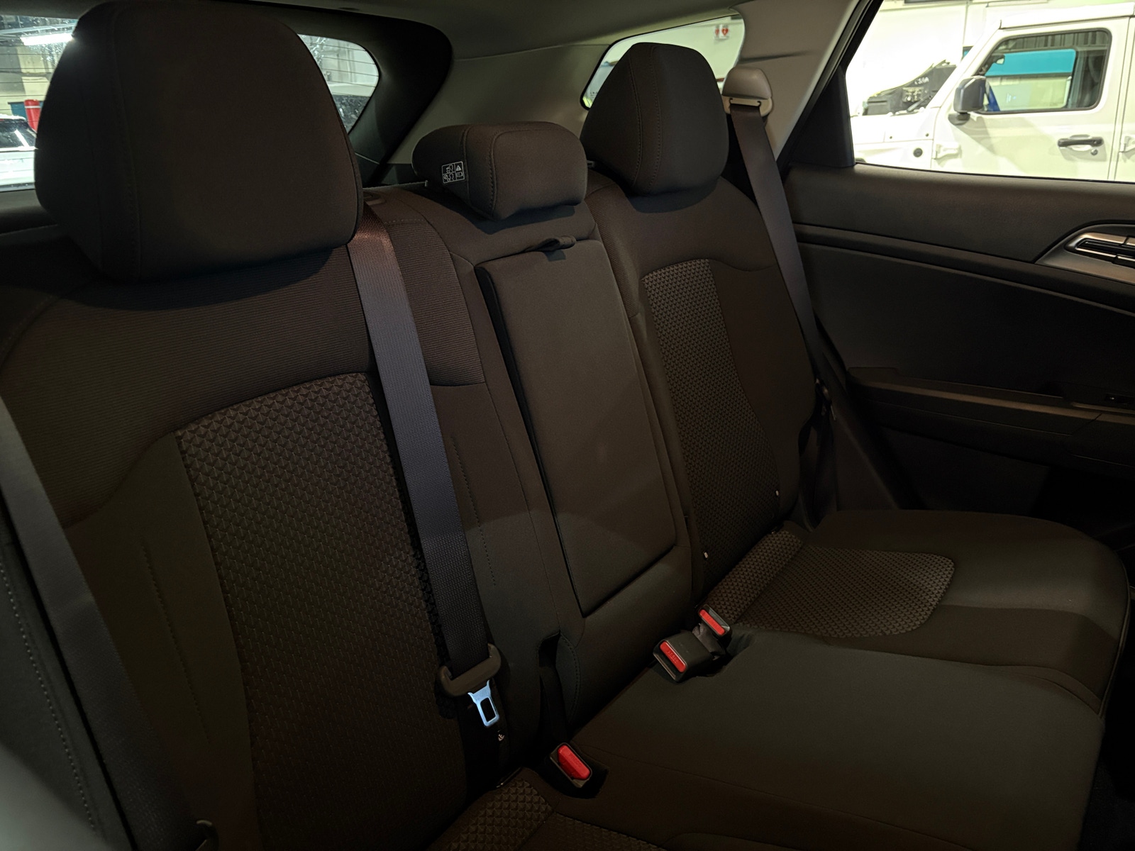 Thumbnail: 2026 Kia Sportage - 6