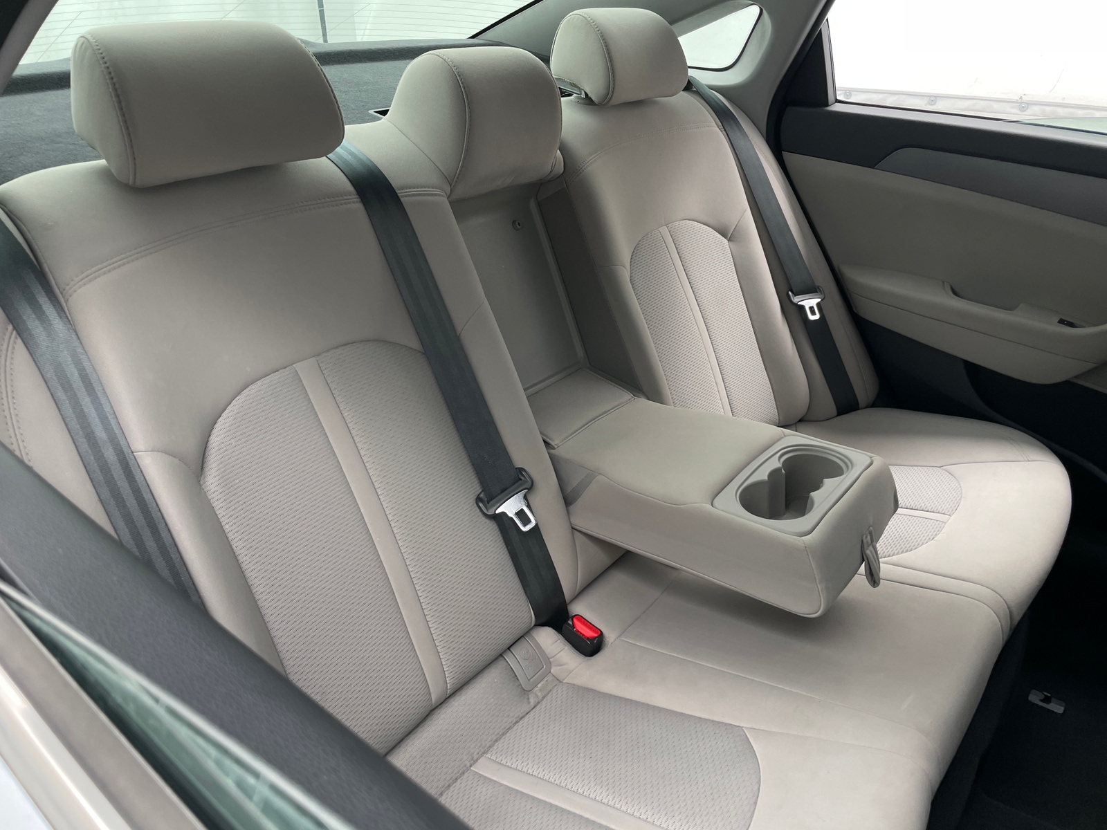 Thumbnail: 2017 Hyundai Sonata - 6