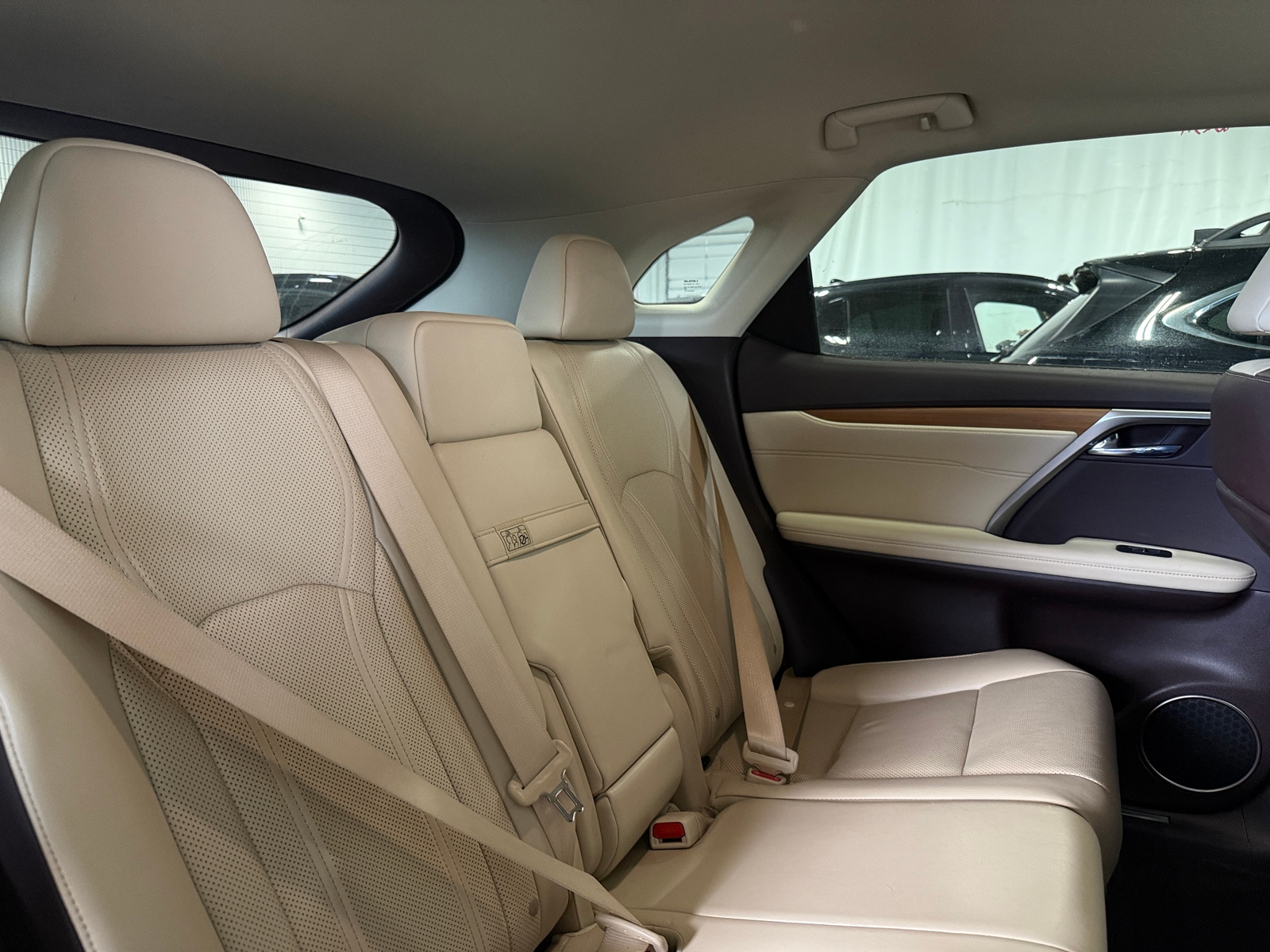 Thumbnail: 2017 Lexus RX - 6