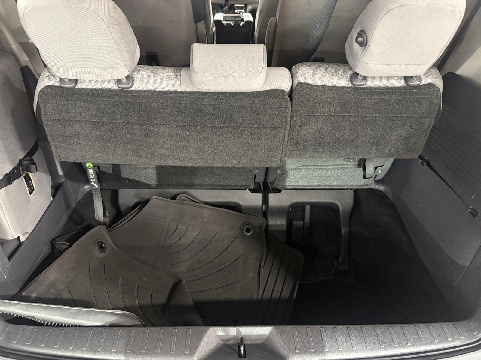 Thumbnail: 2021 Toyota Sienna - 7