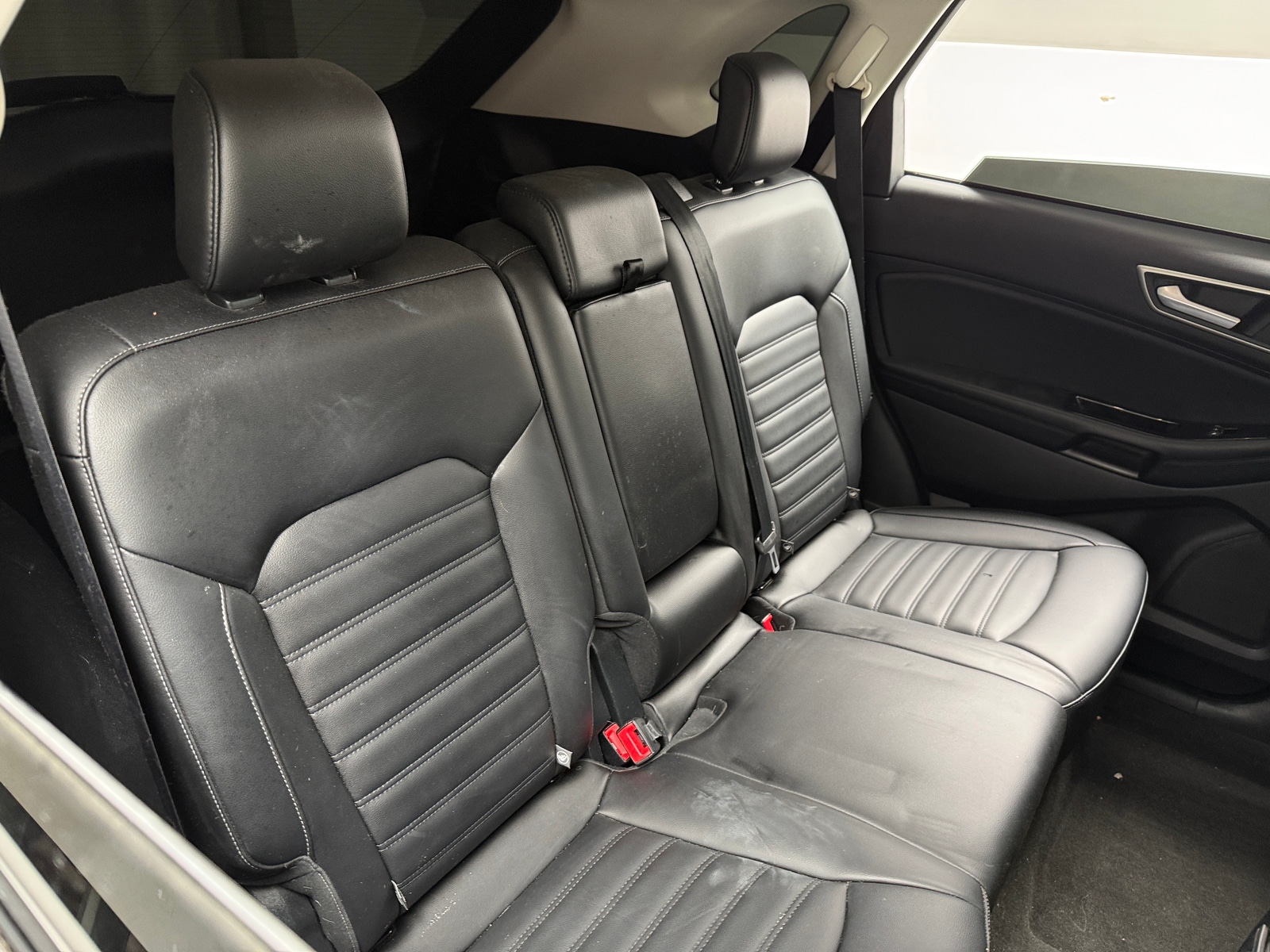 Thumbnail: 2020 Ford Edge - 5