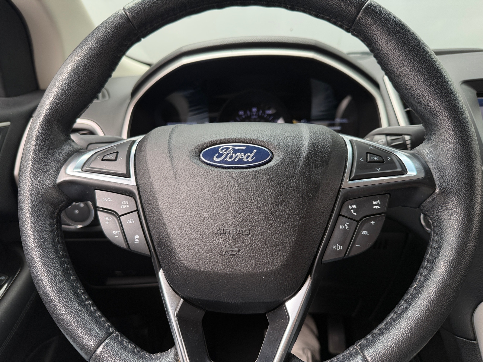 Thumbnail: 2020 Ford Edge - 4