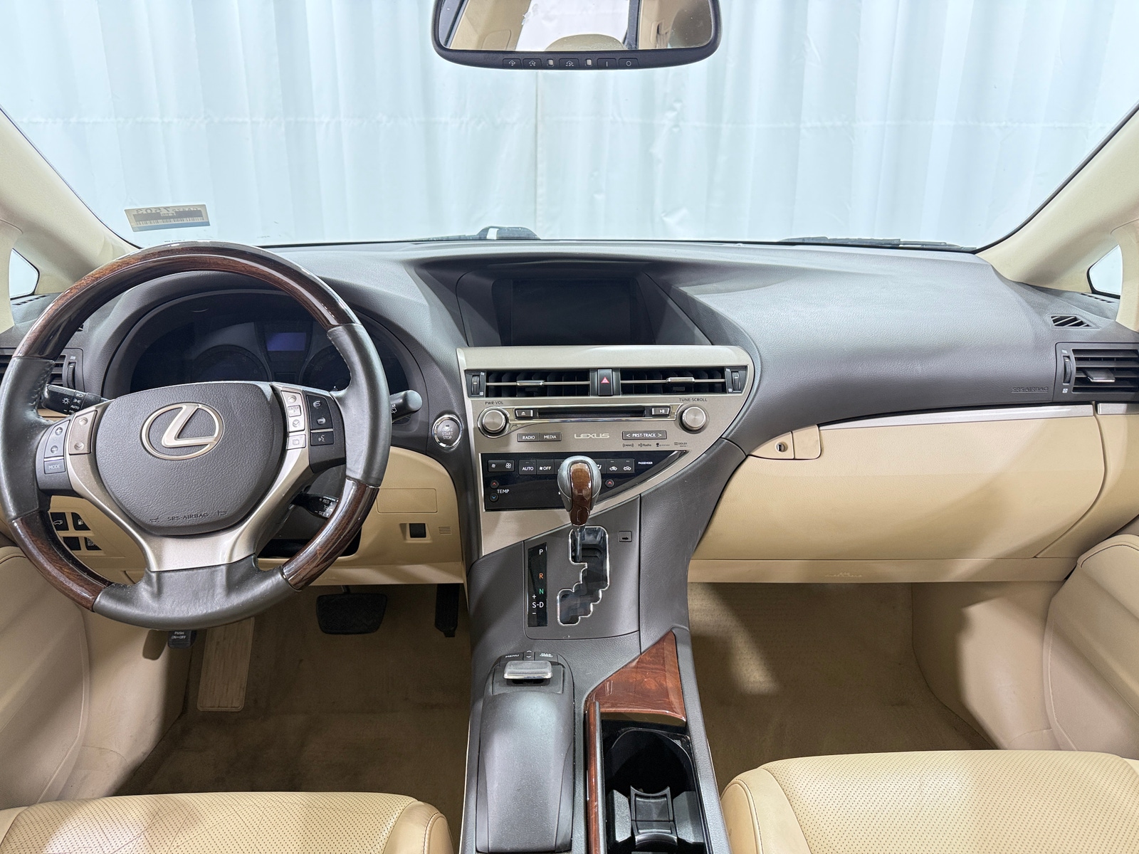 Thumbnail: 2015 Lexus RX - 3
