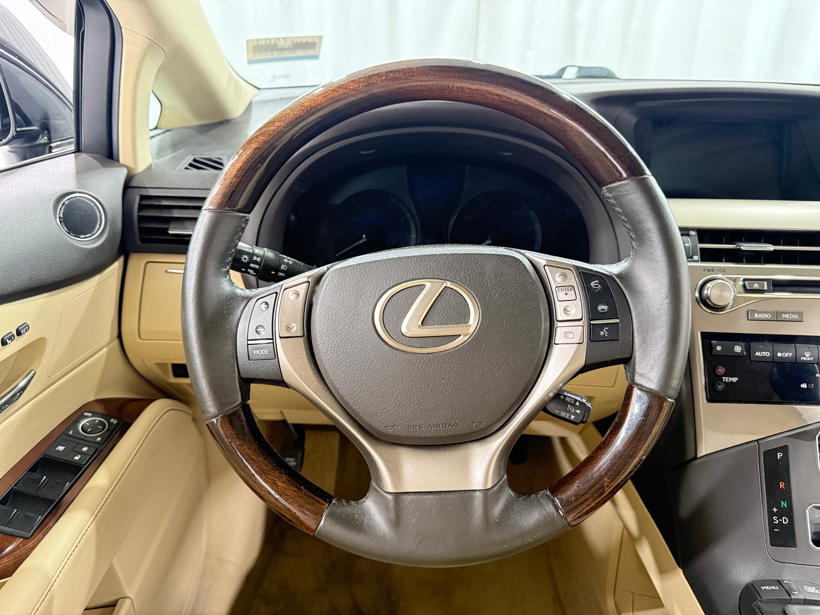 Thumbnail: 2015 Lexus RX - 5